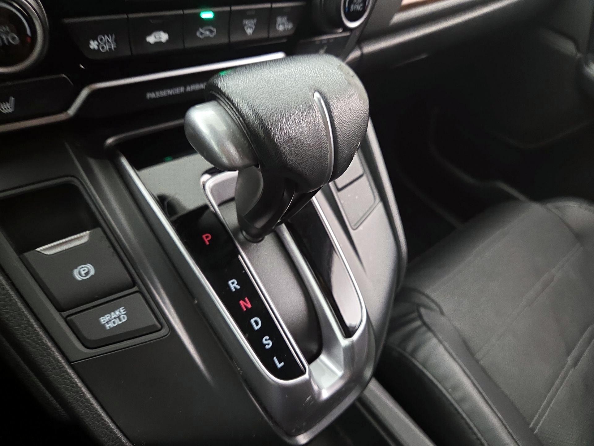 Thumbnail: 2019 Honda CR-V - 17