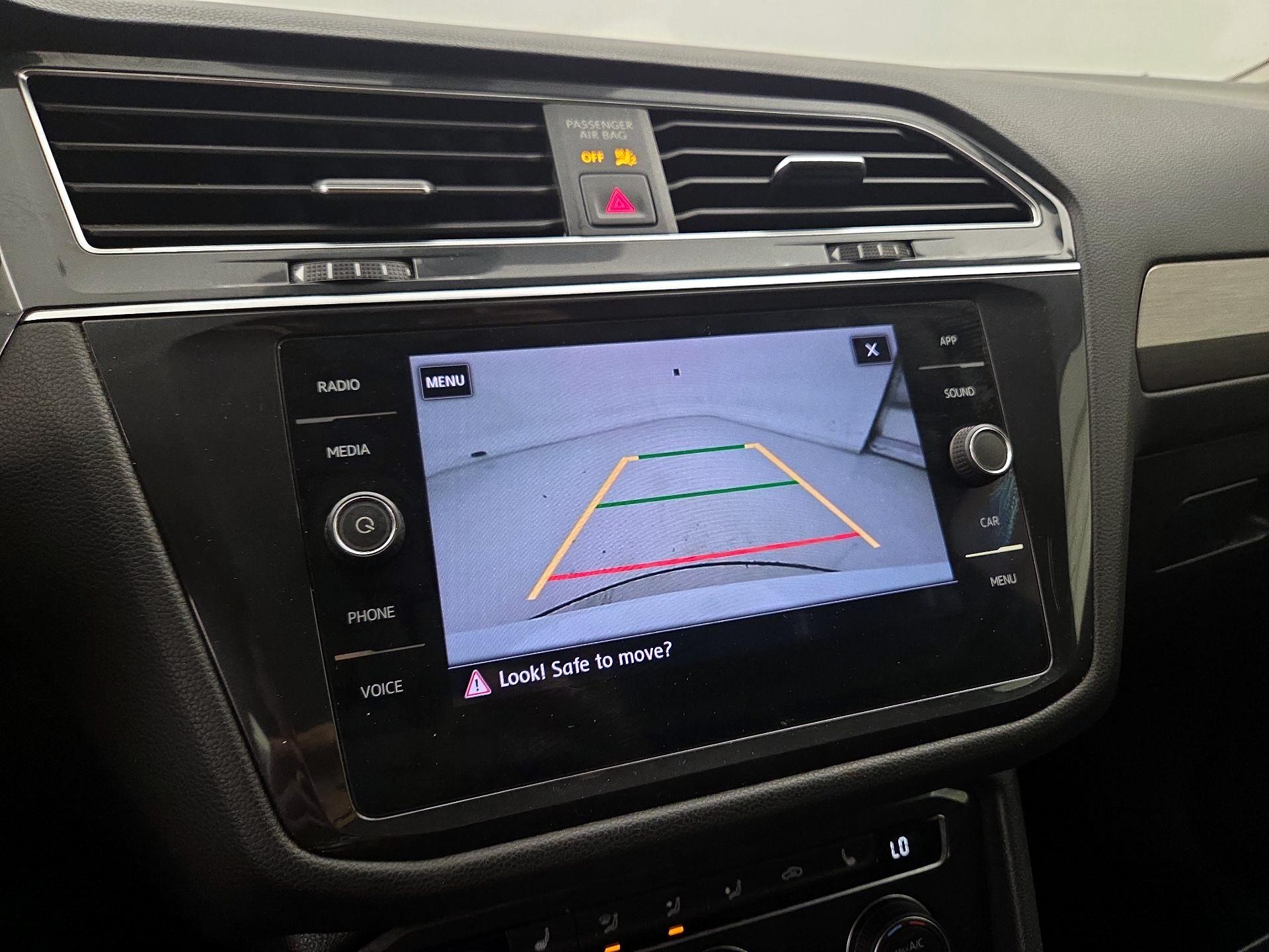 Thumbnail: 2019 Volkswagen Tiguan - 14