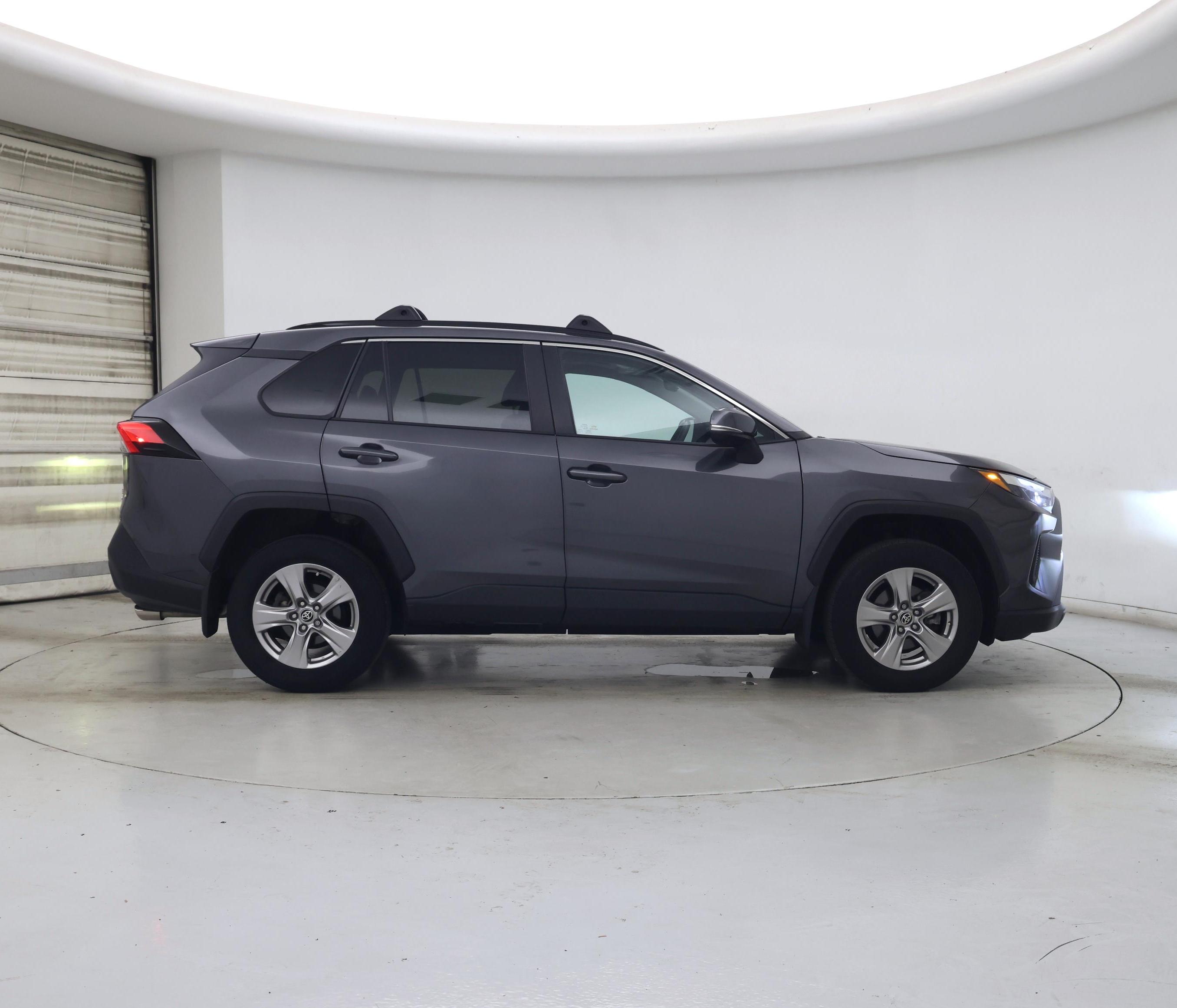 Thumbnail: 2022 Toyota RAV4 - 7