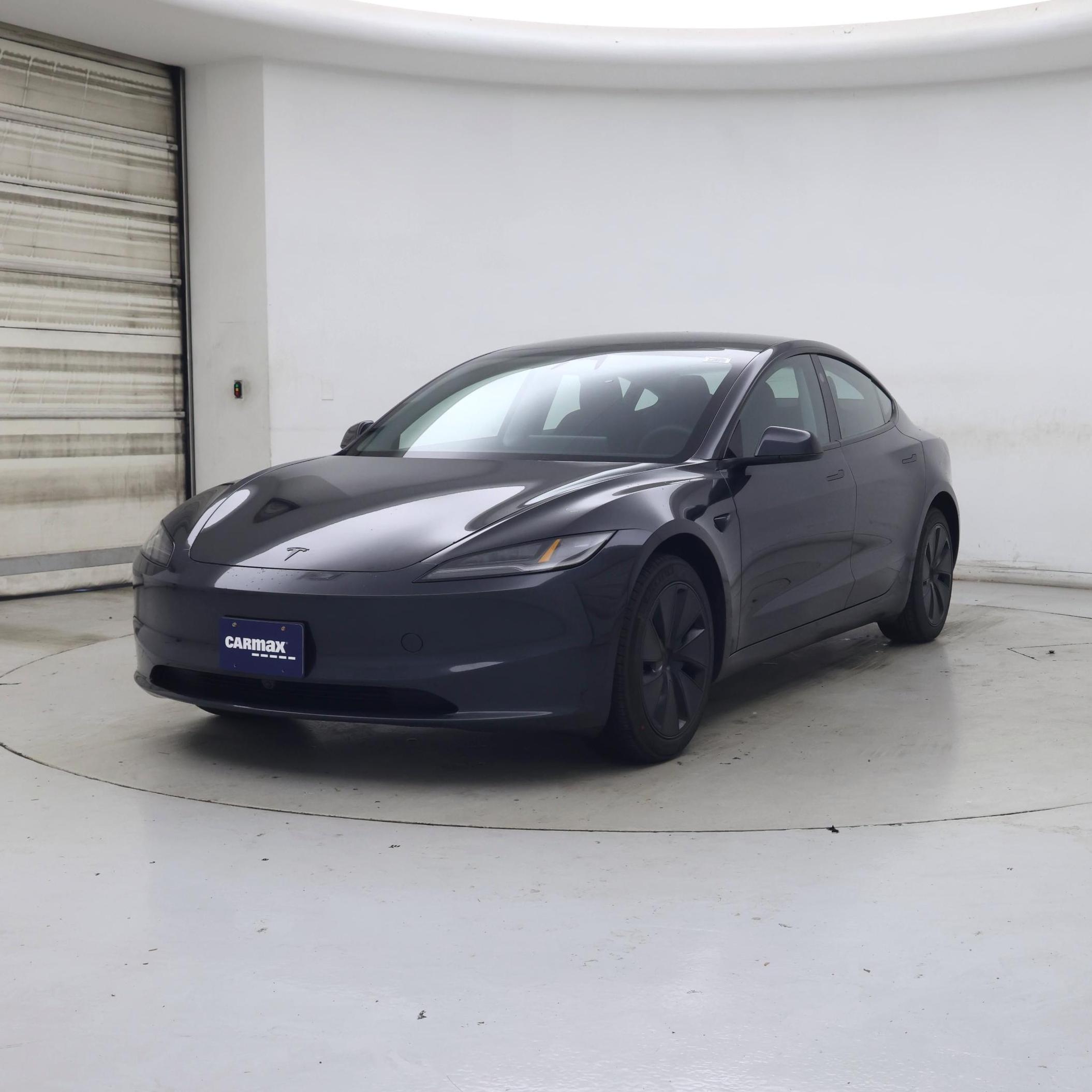 Thumbnail: 2026 Tesla Model 3 - 4