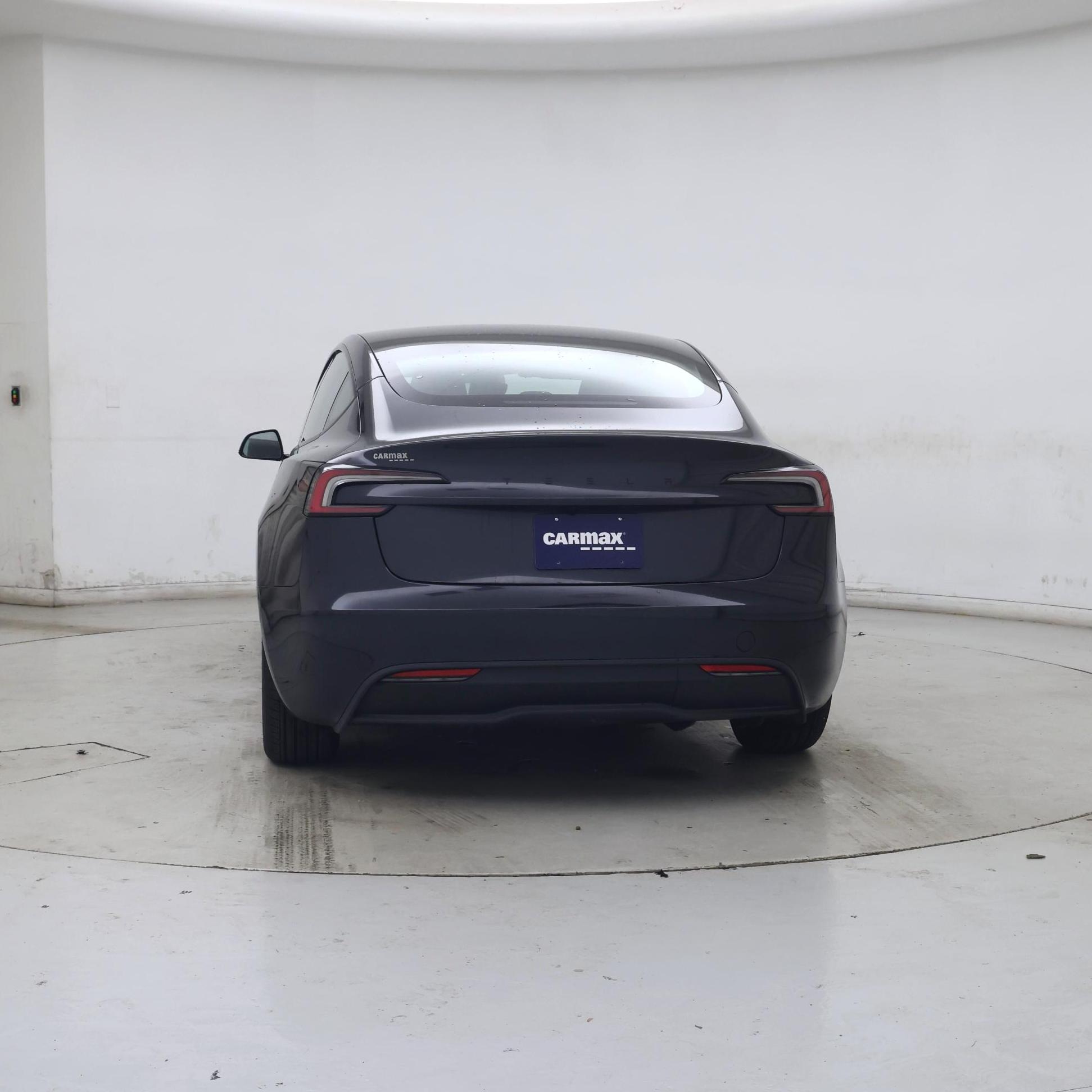 Thumbnail: 2026 Tesla Model 3 - 6