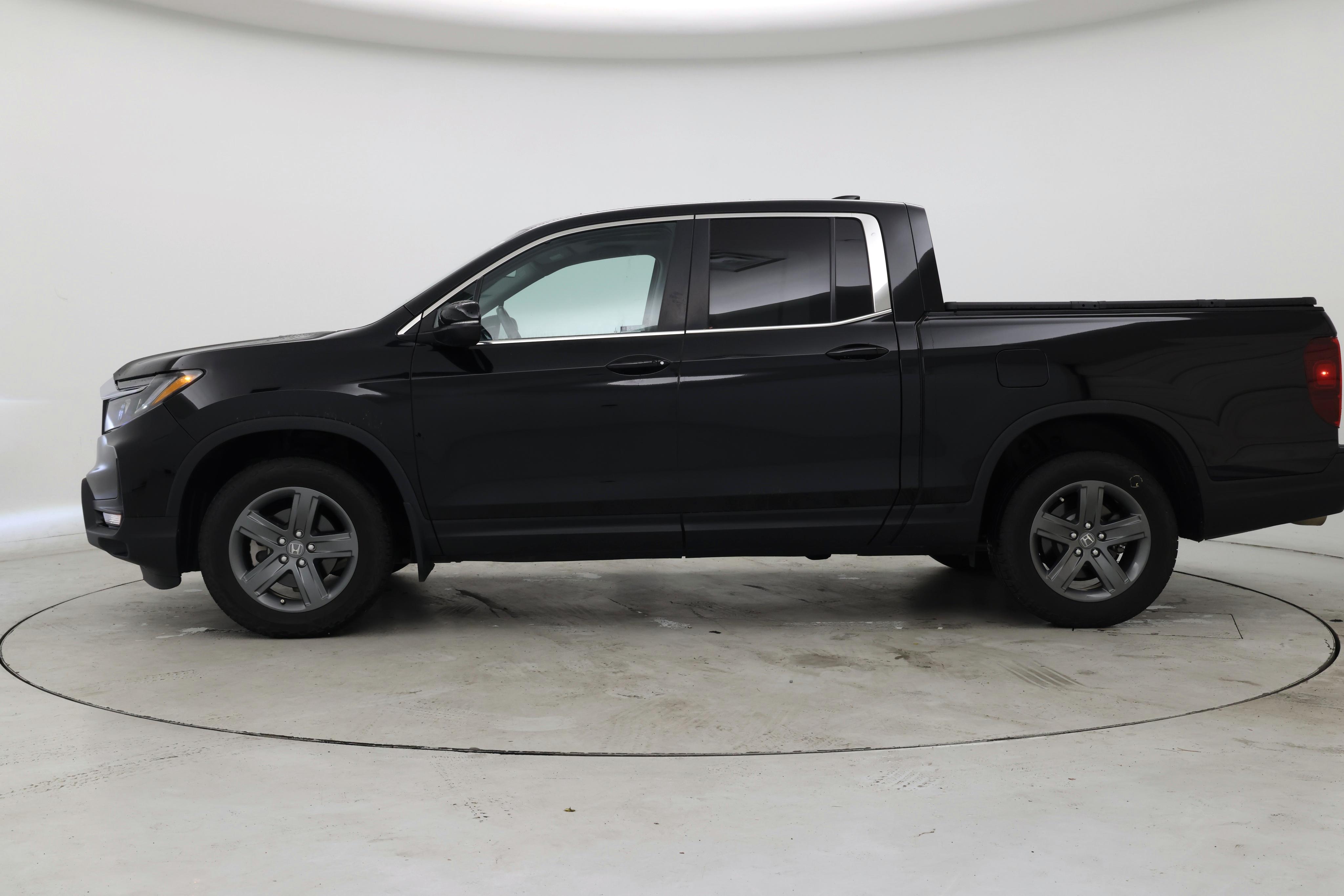 Thumbnail: 2023 Honda Ridgeline - 3