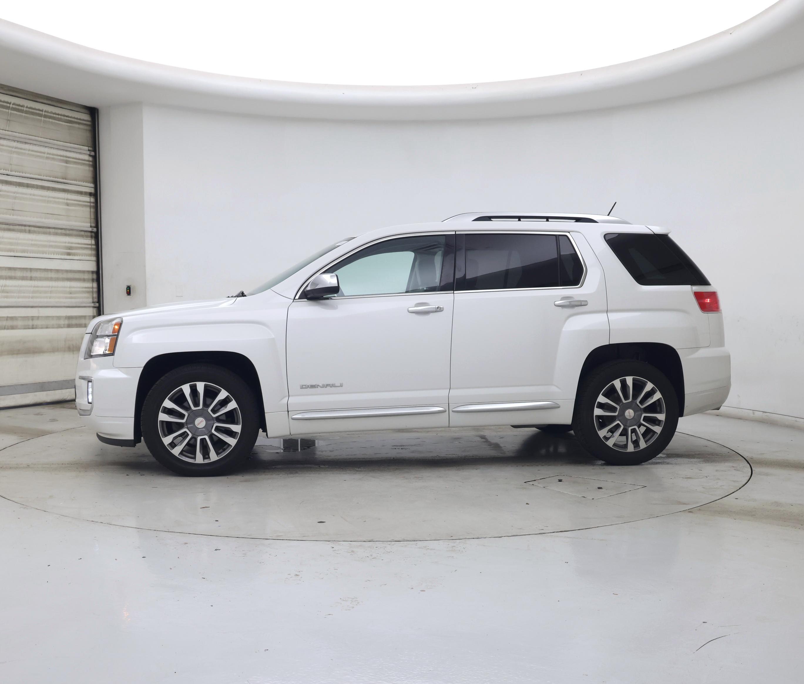 Thumbnail: 2017 GMC Terrain - 3