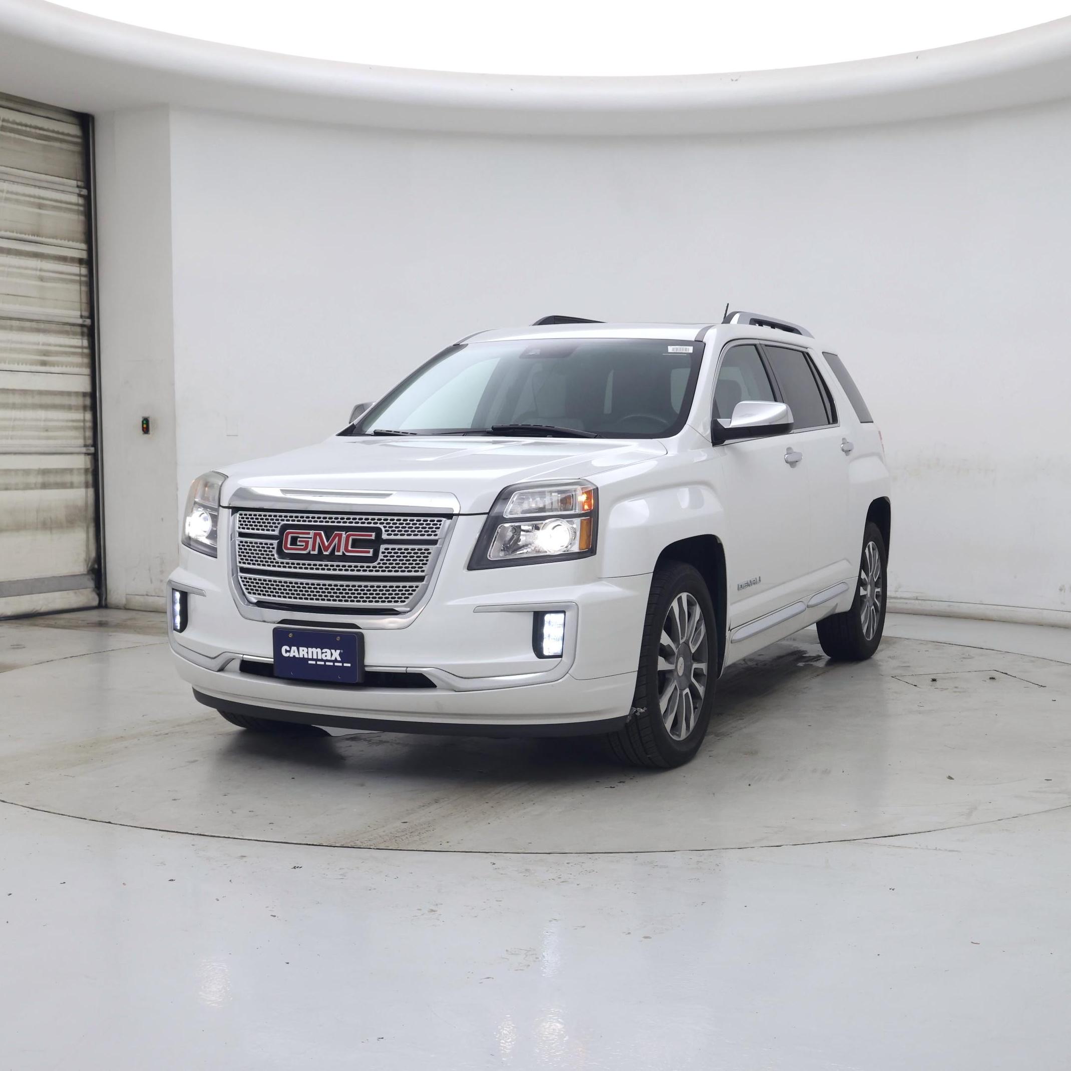 Thumbnail: 2017 GMC Terrain - 4