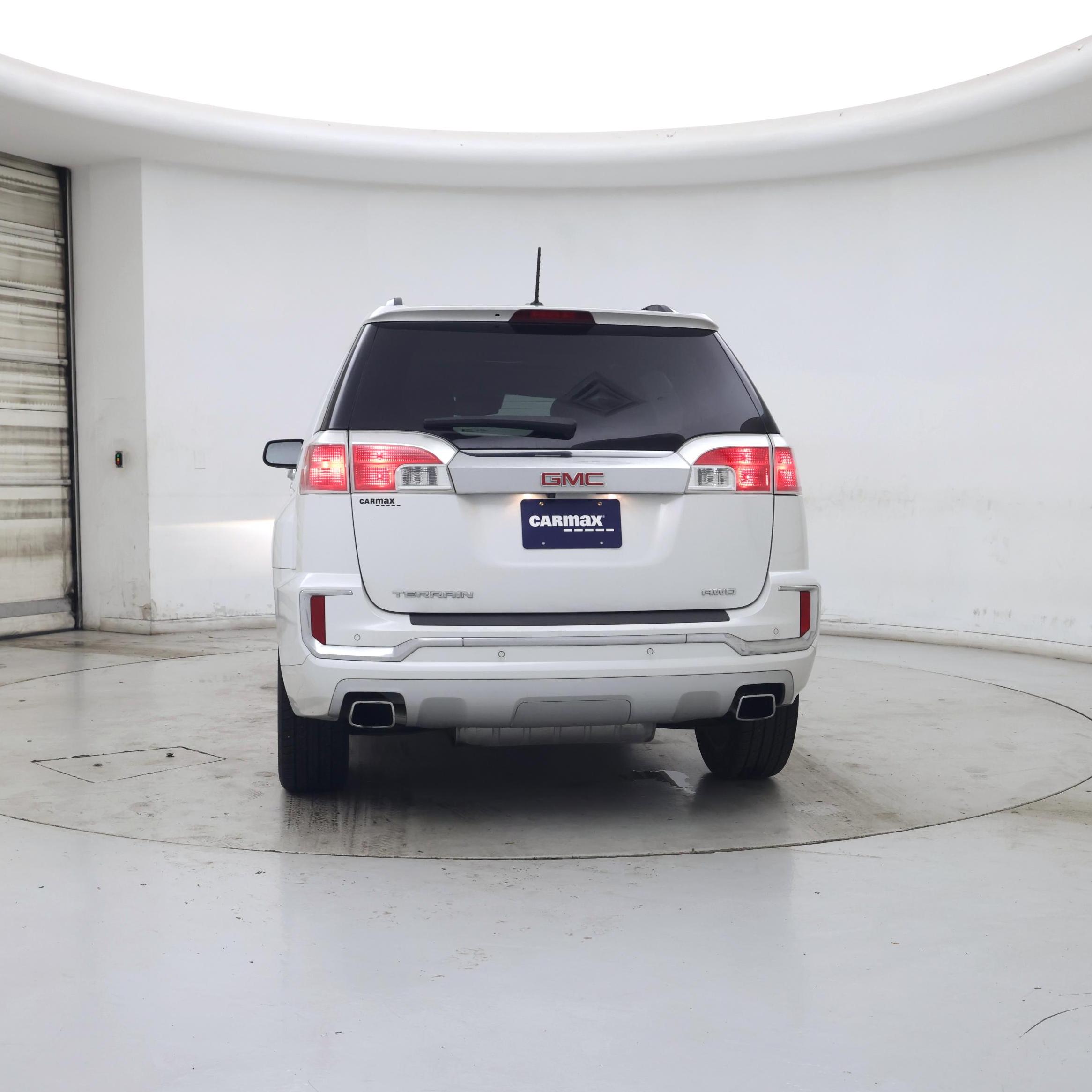 Thumbnail: 2017 GMC Terrain - 6