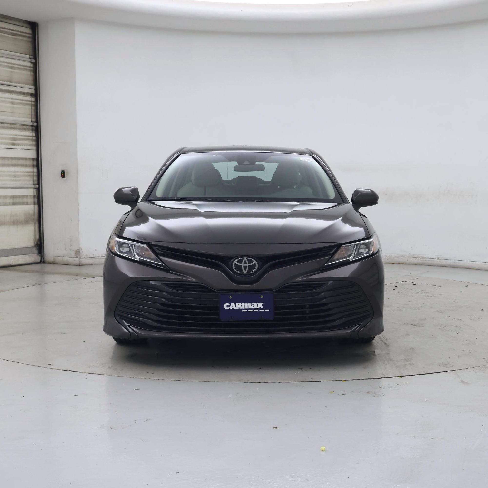 Thumbnail: 2019 Toyota Camry - 5