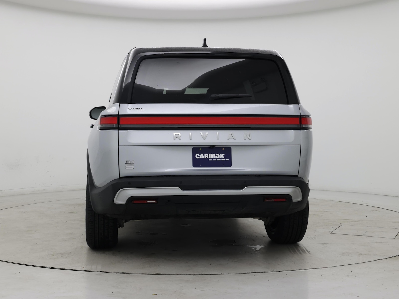 2024 Rivian R1S Adventure - Photo 7
