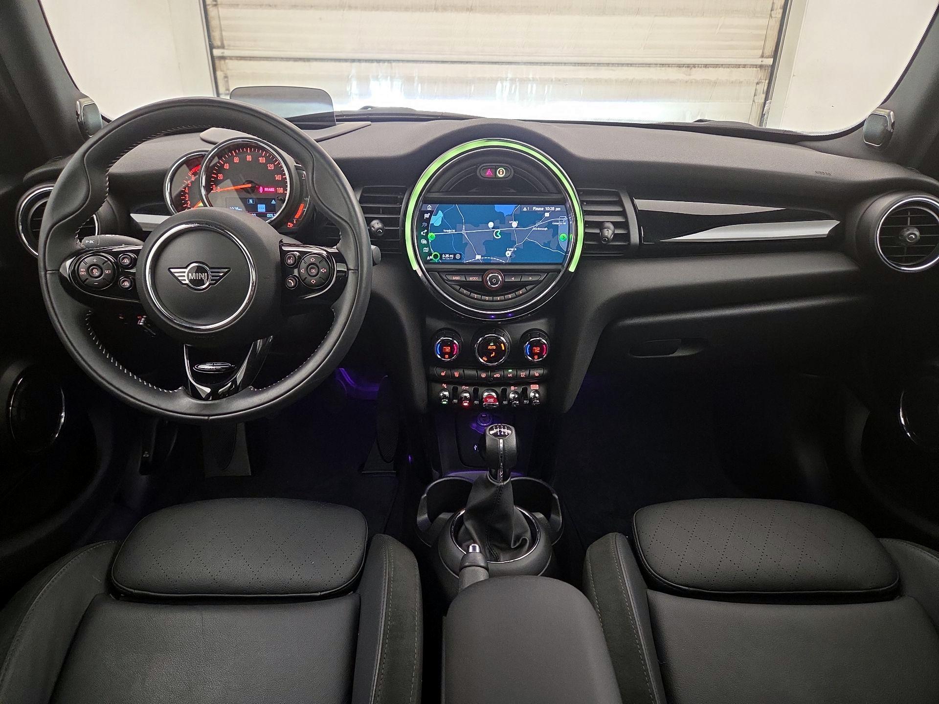 Thumbnail: 2019 MINI Cooper Hardtop - 9