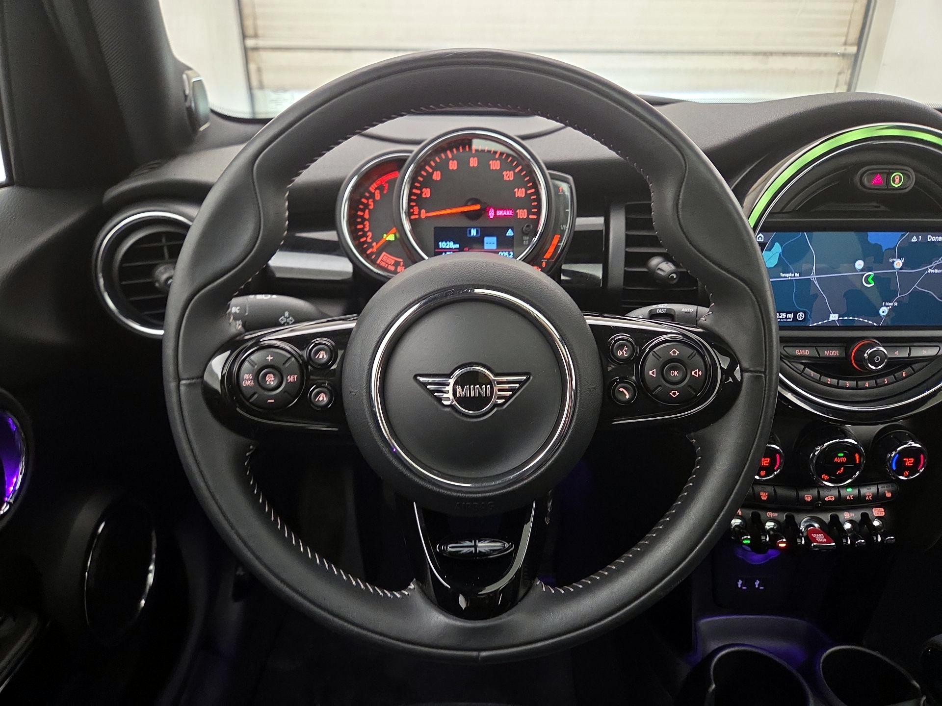 Thumbnail: 2019 MINI Cooper Hardtop - 10