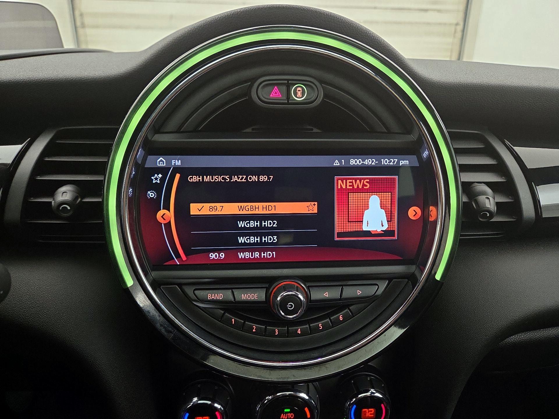 Thumbnail: 2019 MINI Cooper Hardtop - 16