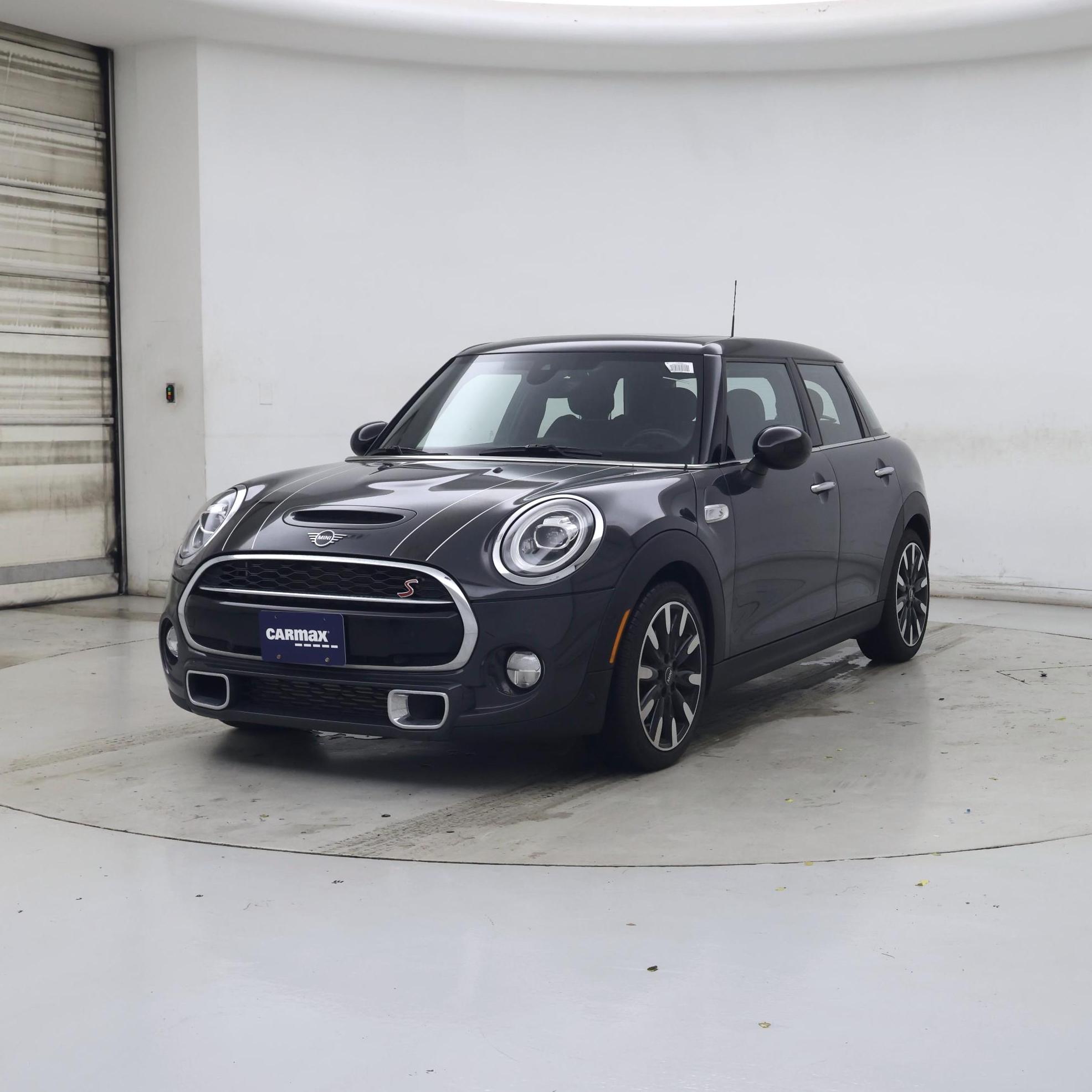 Thumbnail: 2019 MINI Cooper Hardtop - 4