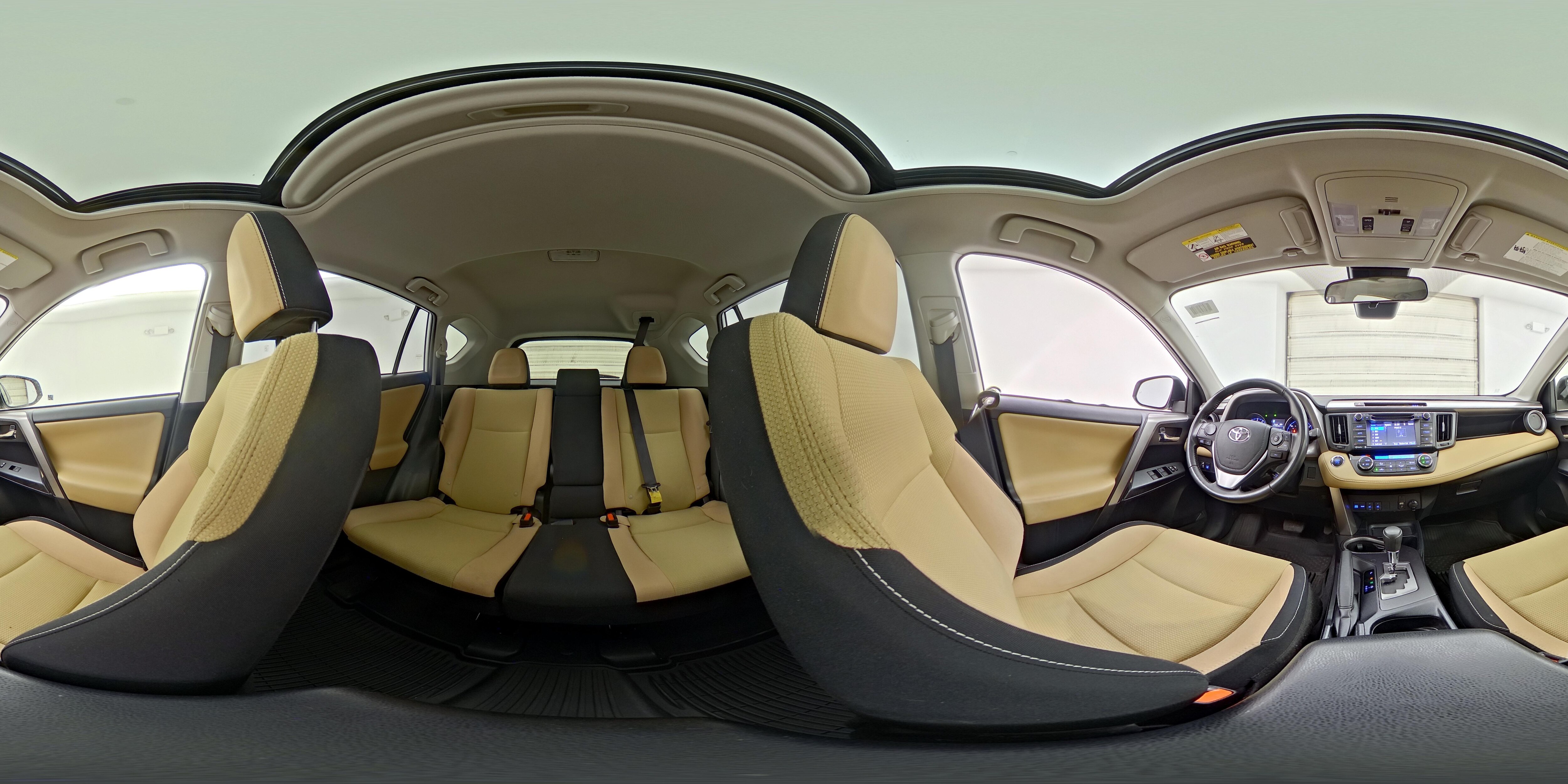 2018 Toyota RAV4 XLE - Photo 25