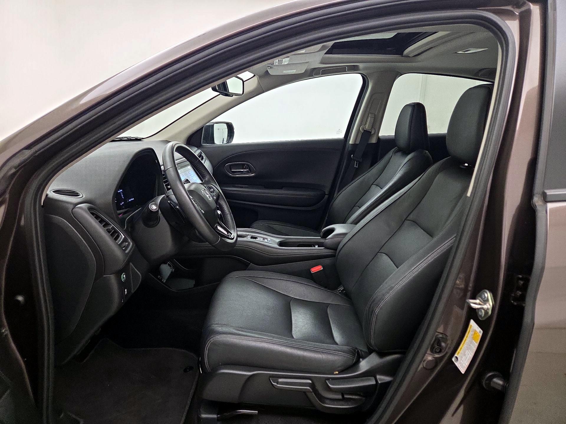 Thumbnail: 2019 Honda HR-V - 11