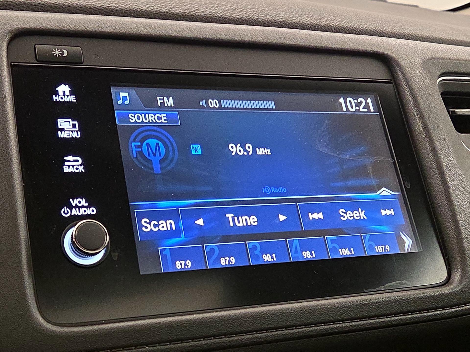 Thumbnail: 2019 Honda HR-V - 15