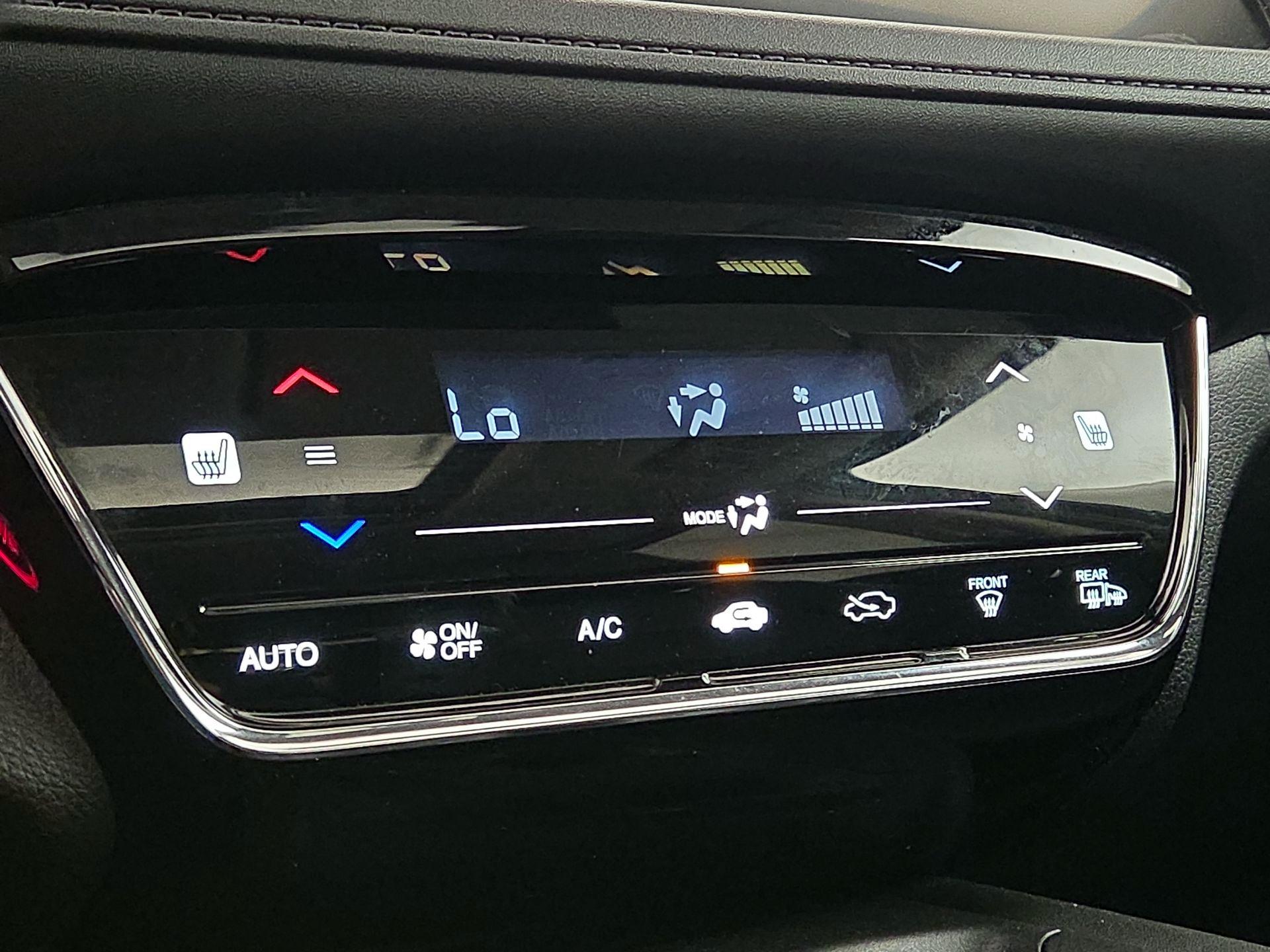 Thumbnail: 2019 Honda HR-V - 16