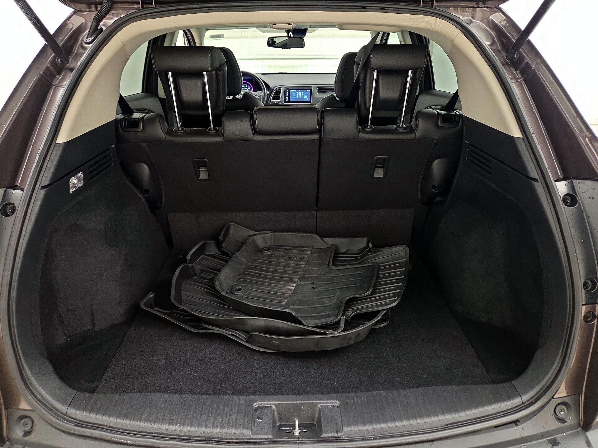 Thumbnail: 2019 Honda HR-V - 20