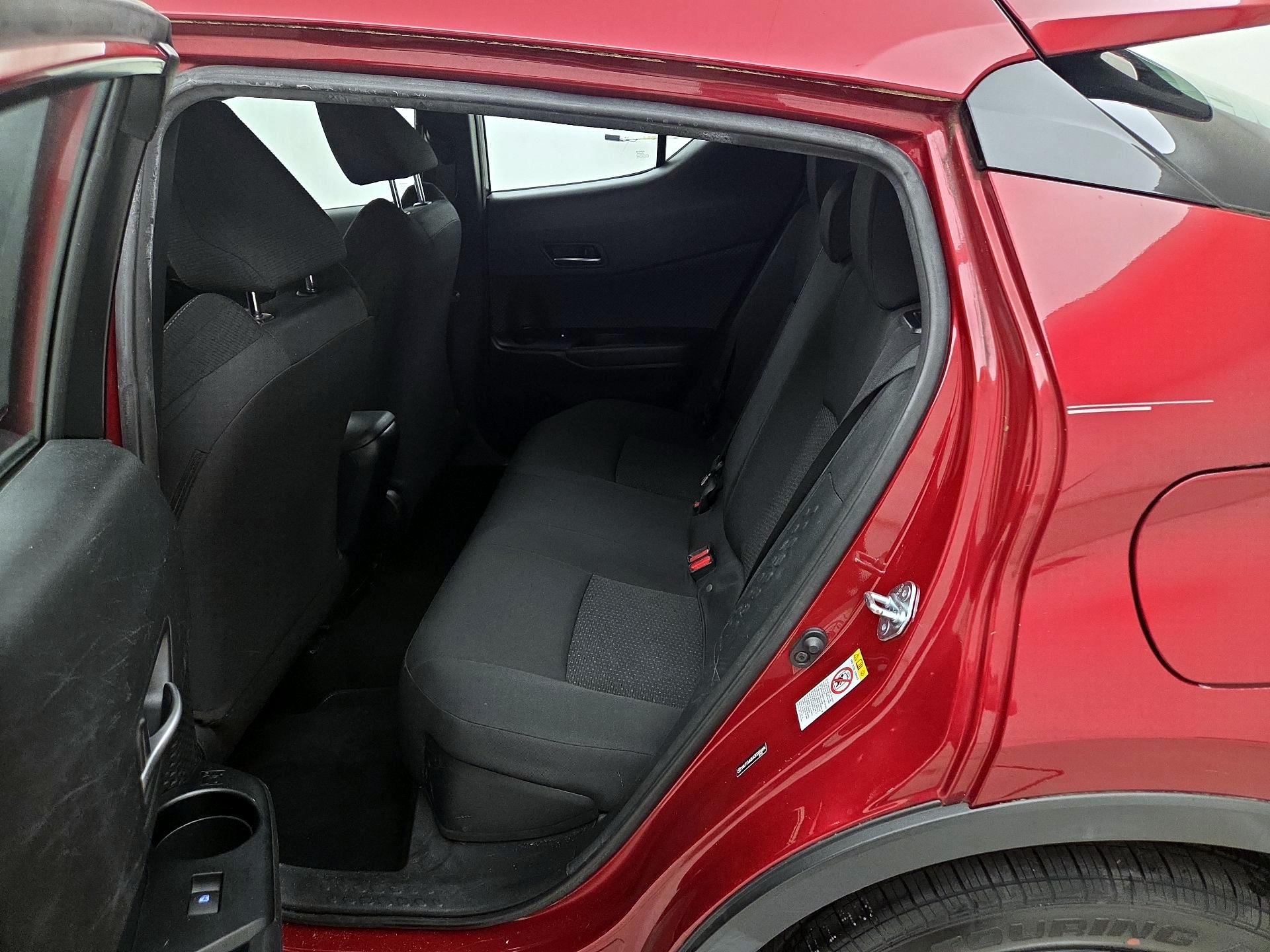 Thumbnail: 2019 Toyota C-HR - 19
