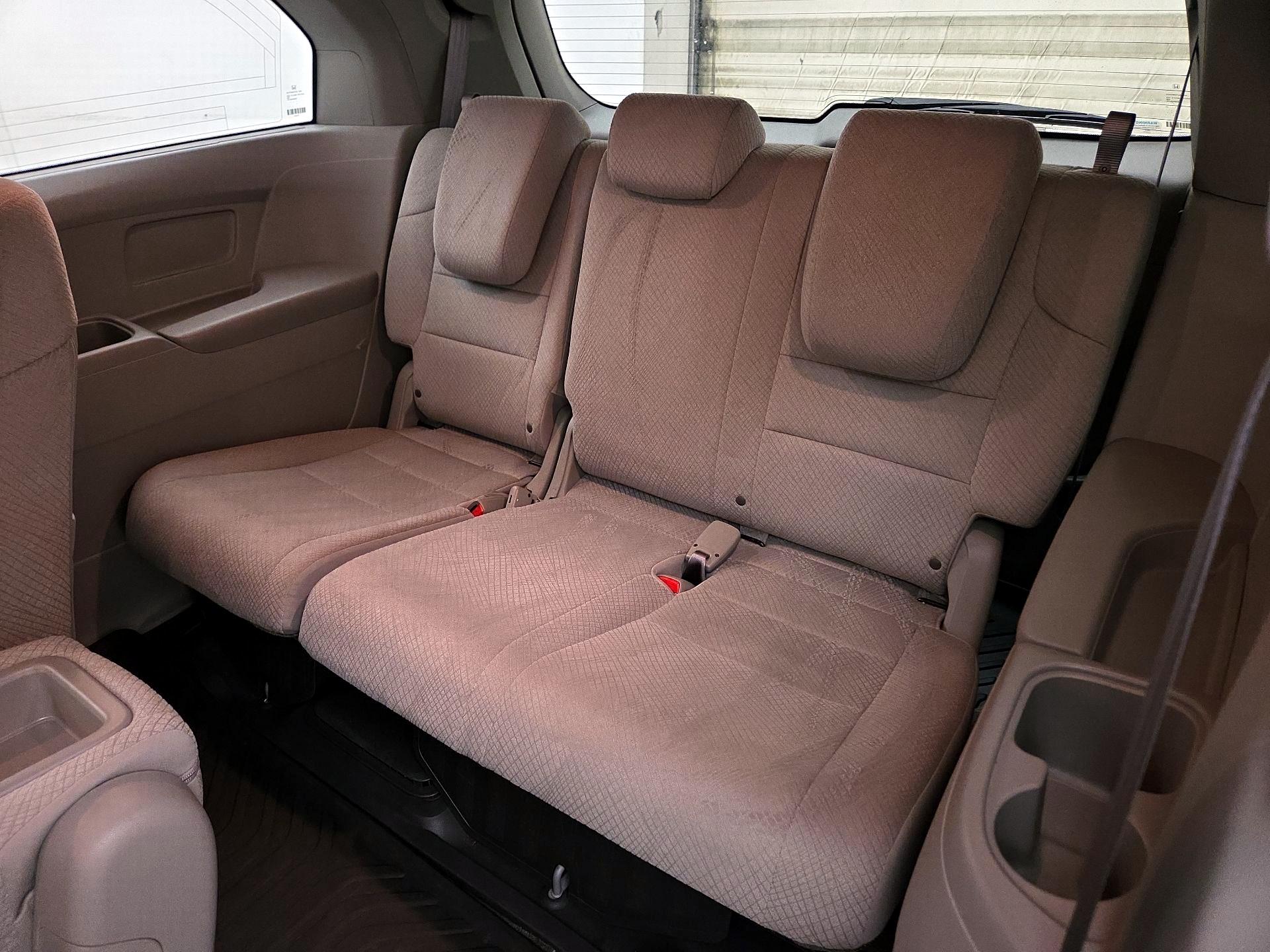 Thumbnail: 2017 Honda Odyssey - 20