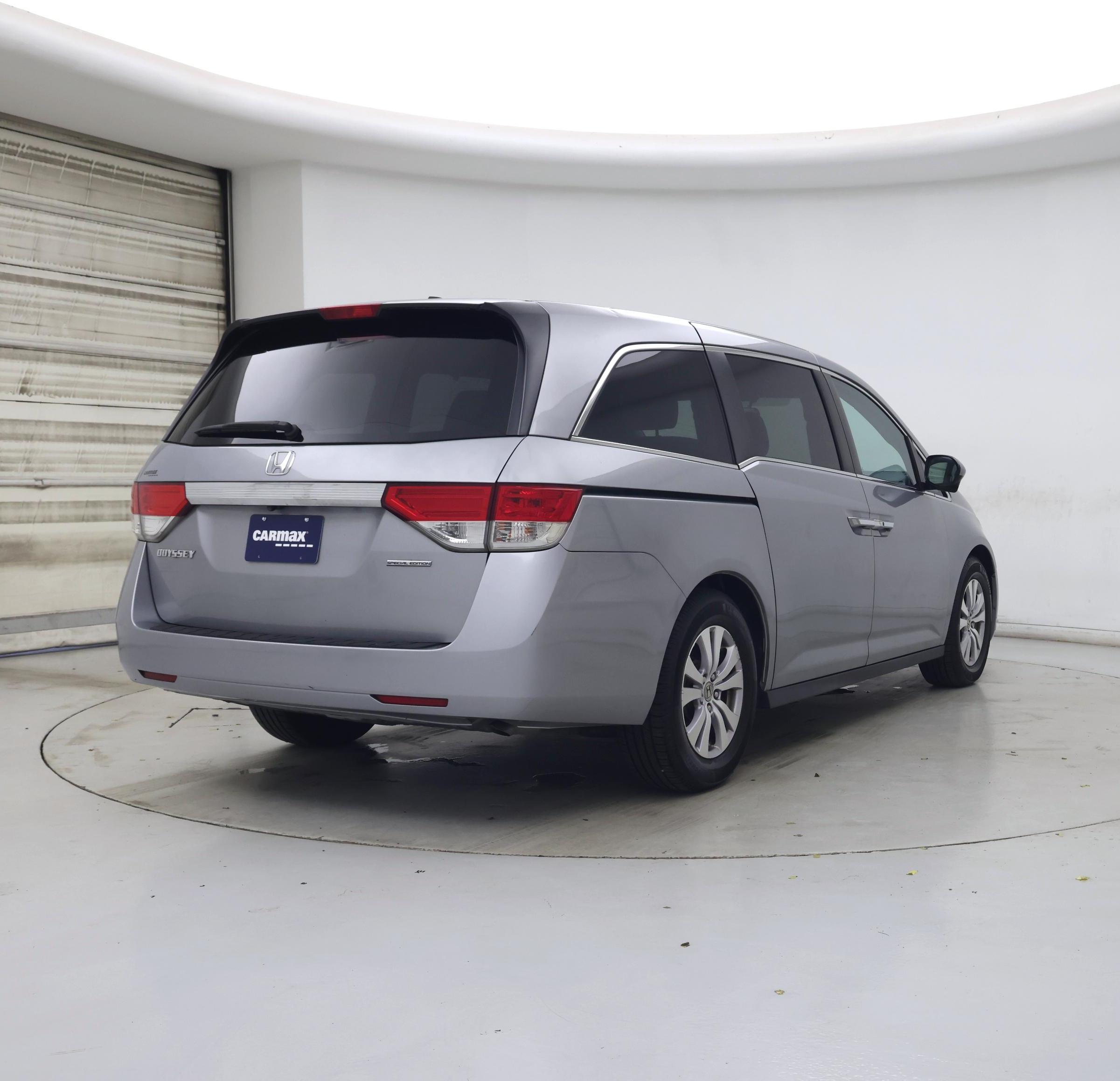 Thumbnail: 2017 Honda Odyssey - 8