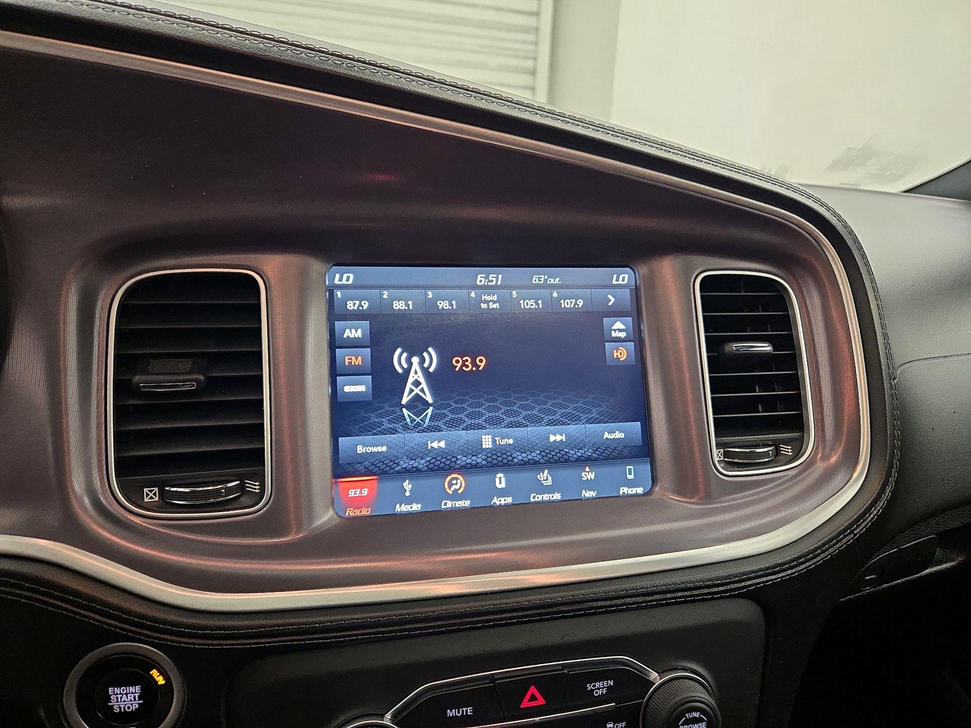 Thumbnail: 2019 Dodge Charger - 16