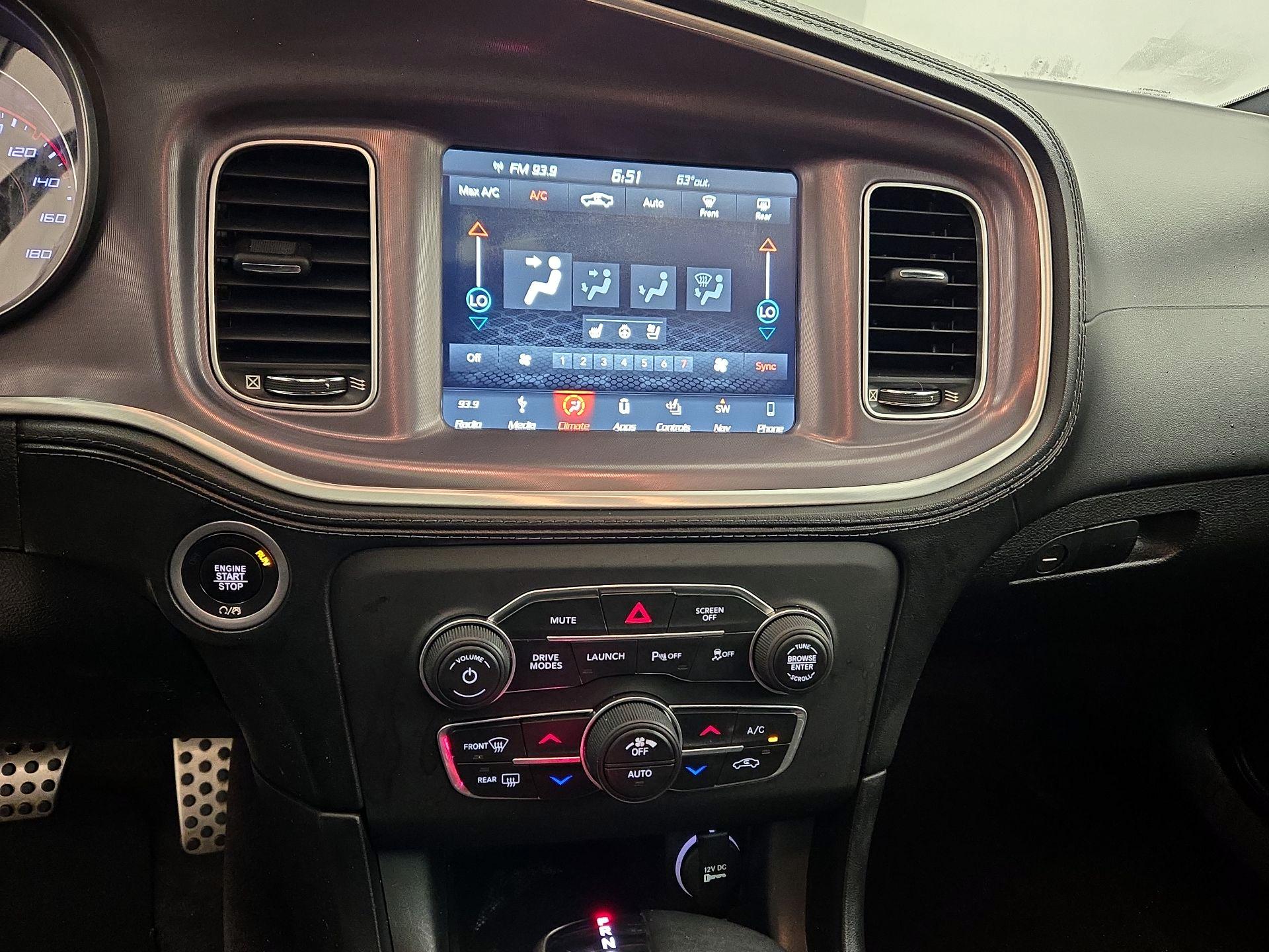 Thumbnail: 2019 Dodge Charger - 17