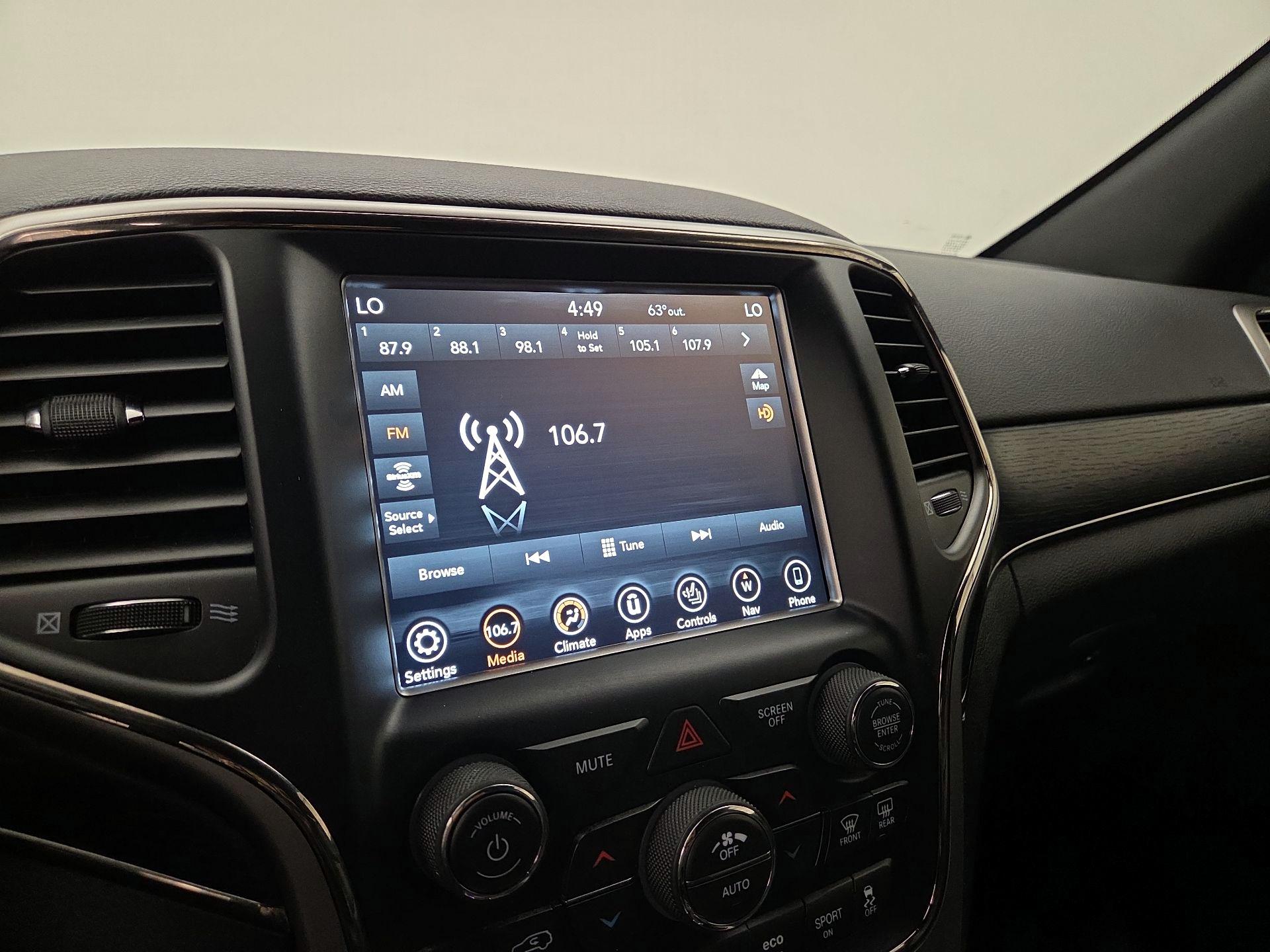 Thumbnail: 2018 Jeep Grand Cherokee - 16