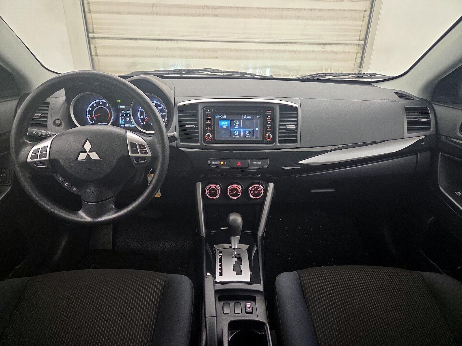 2017 Mitsubishi Lancer ES - Photo 10