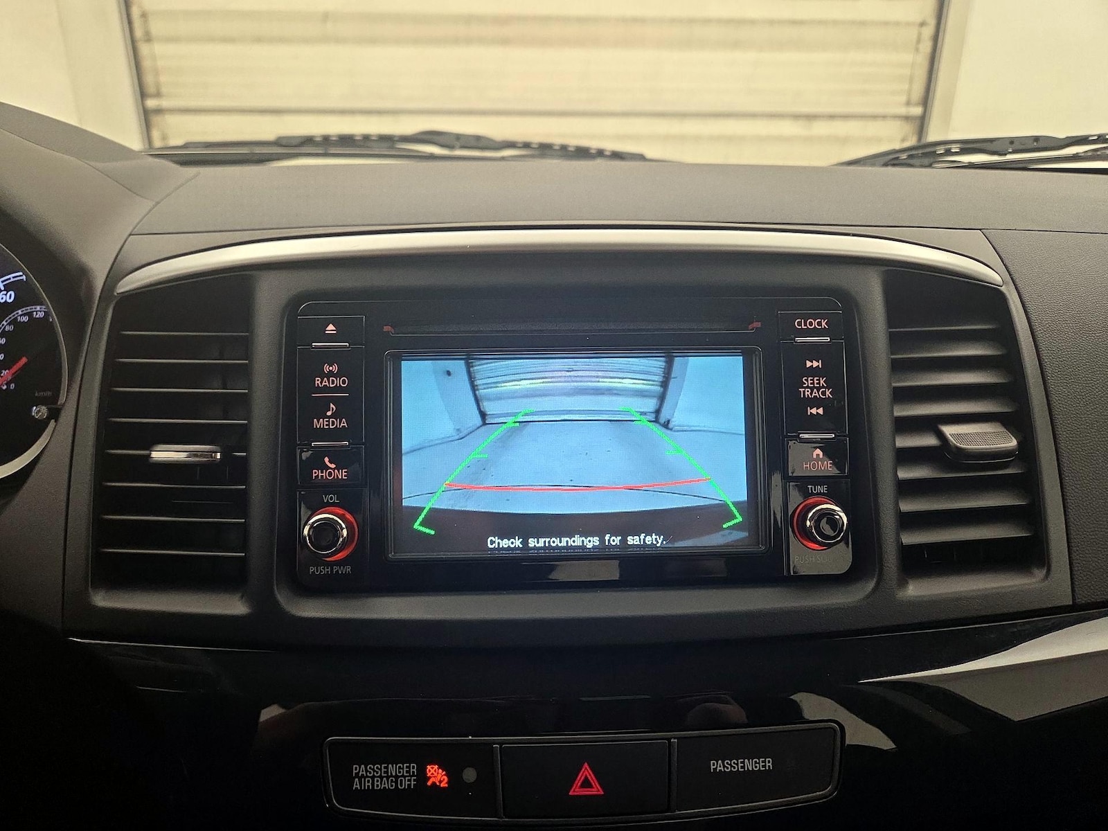 2017 Mitsubishi Lancer ES - Photo 15