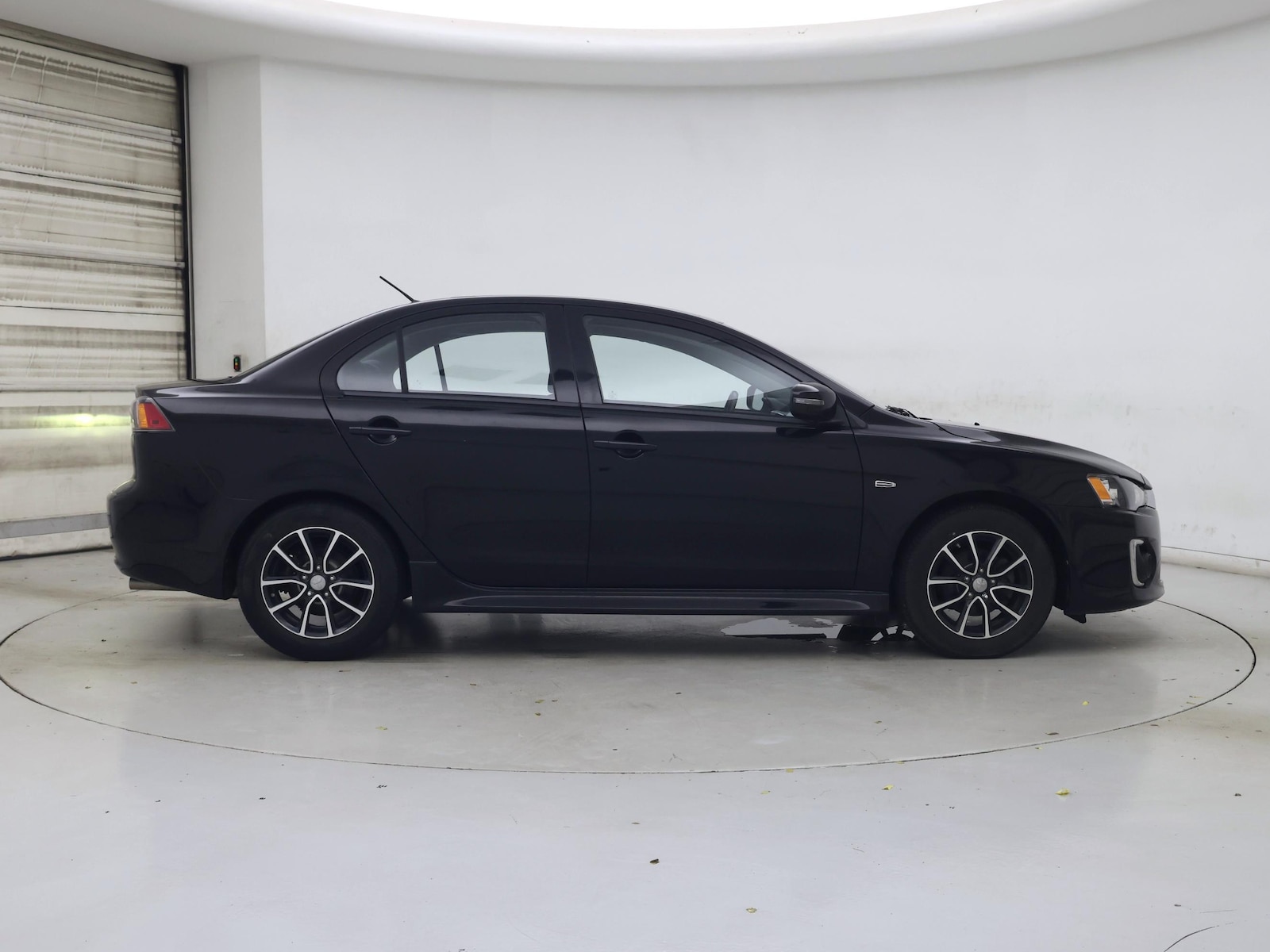 2017 Mitsubishi Lancer ES - Photo 8