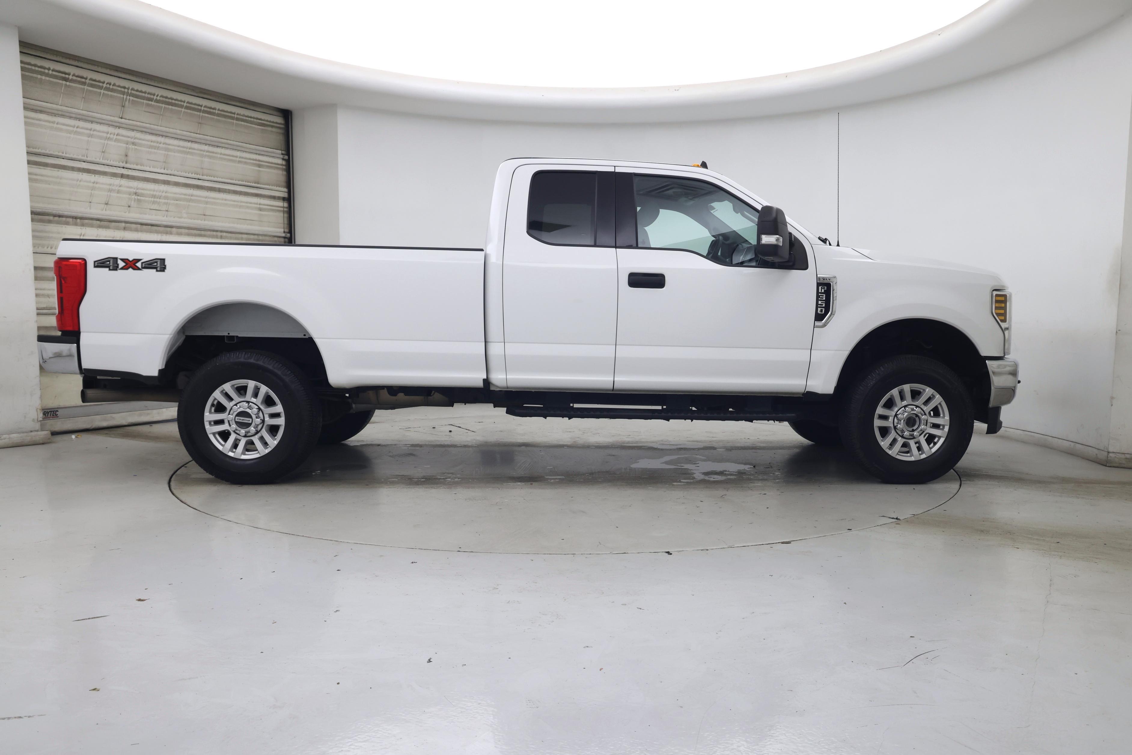Thumbnail: 2019 Ford F-350 - 7