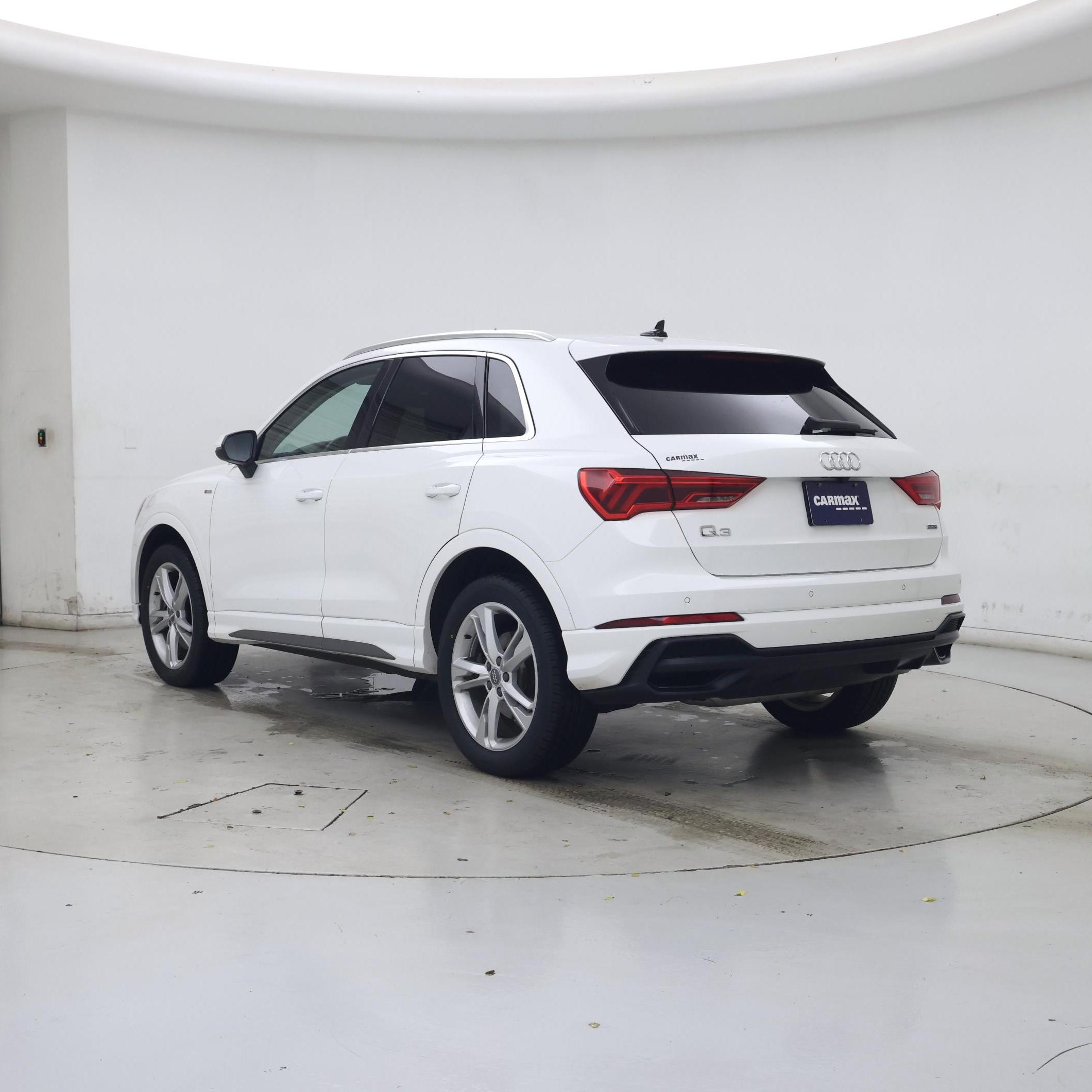 Thumbnail: 2020 Audi Q3 - 2