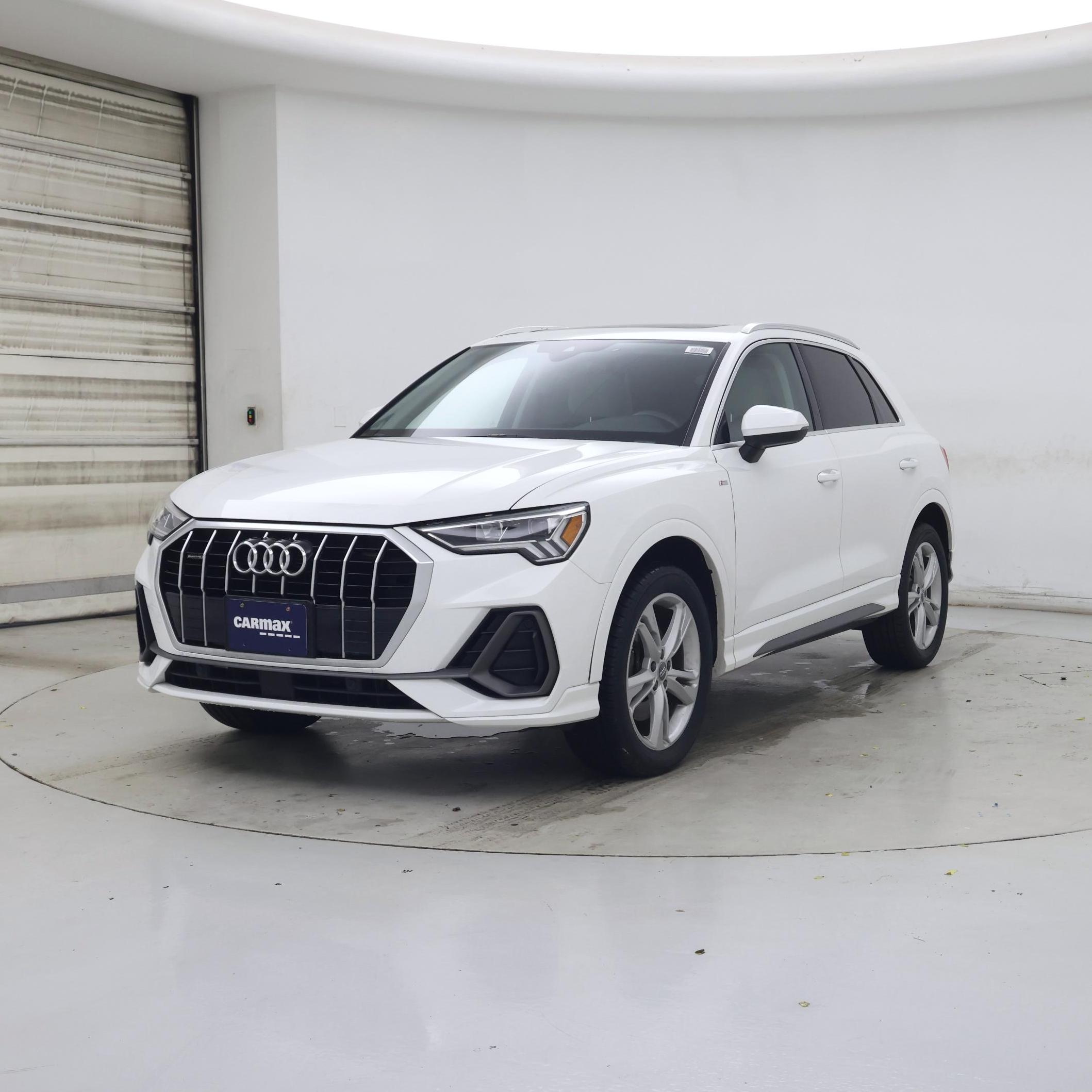 Thumbnail: 2020 Audi Q3 - 4