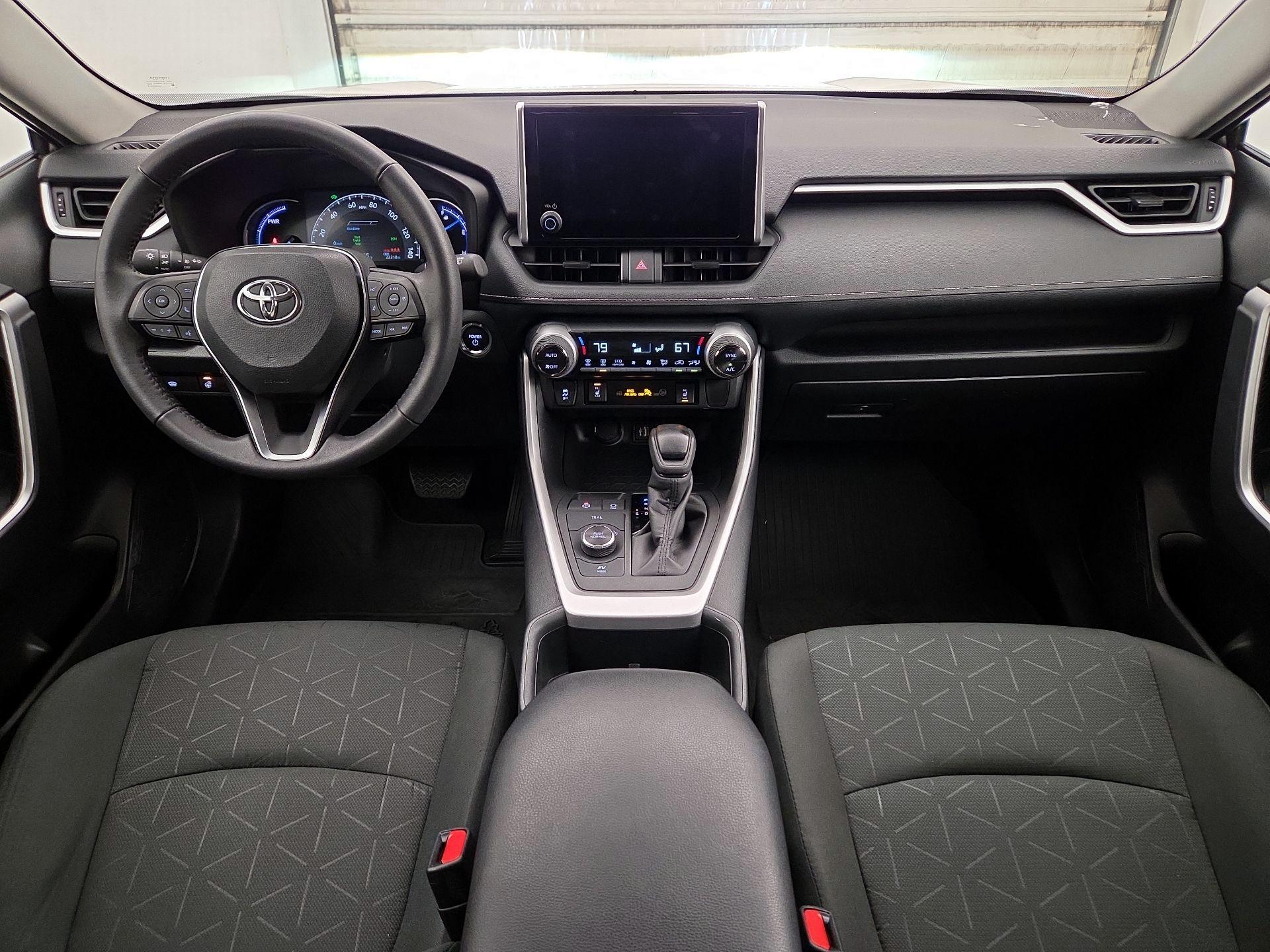 Thumbnail: 2024 Toyota RAV4 - 9