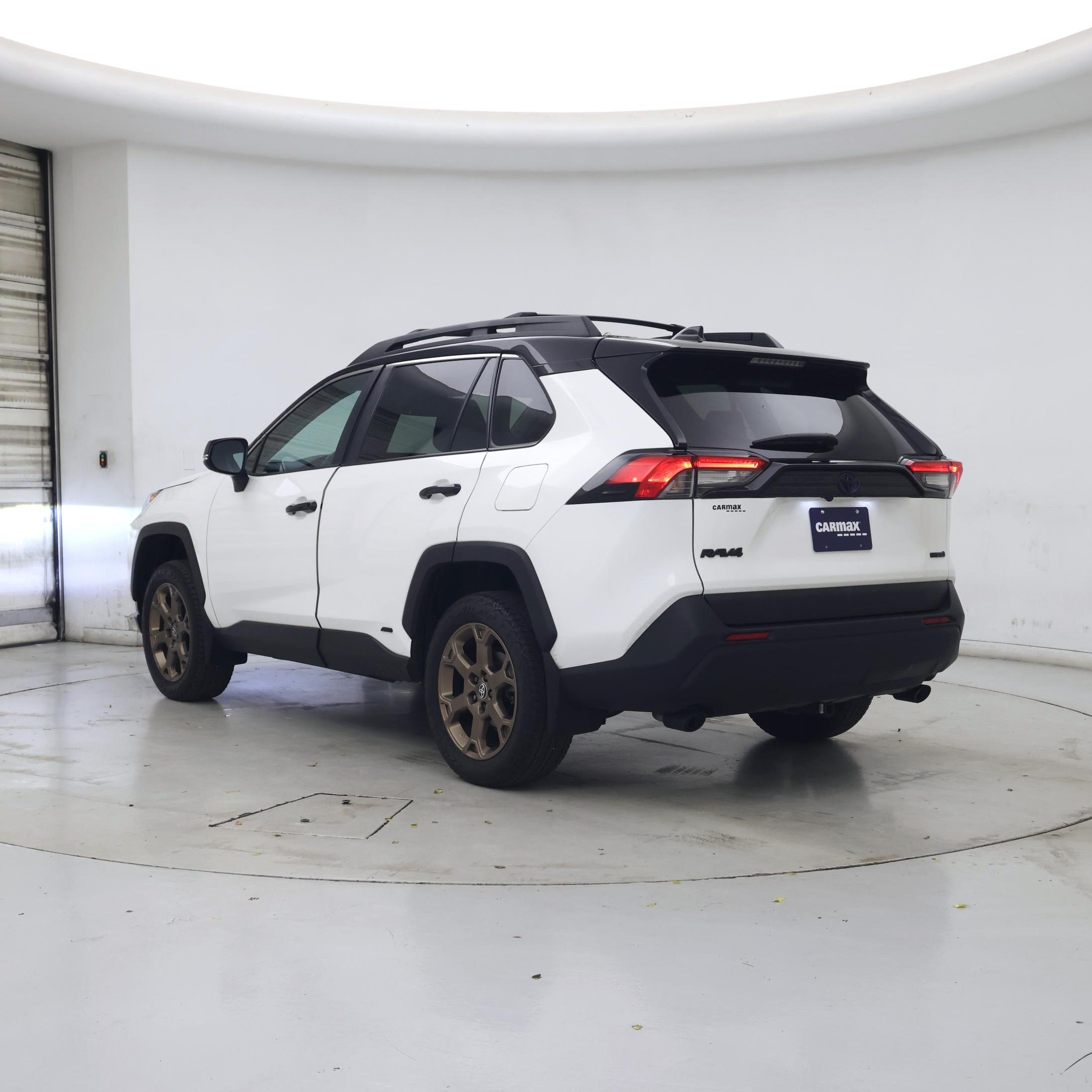Thumbnail: 2024 Toyota RAV4 - 2