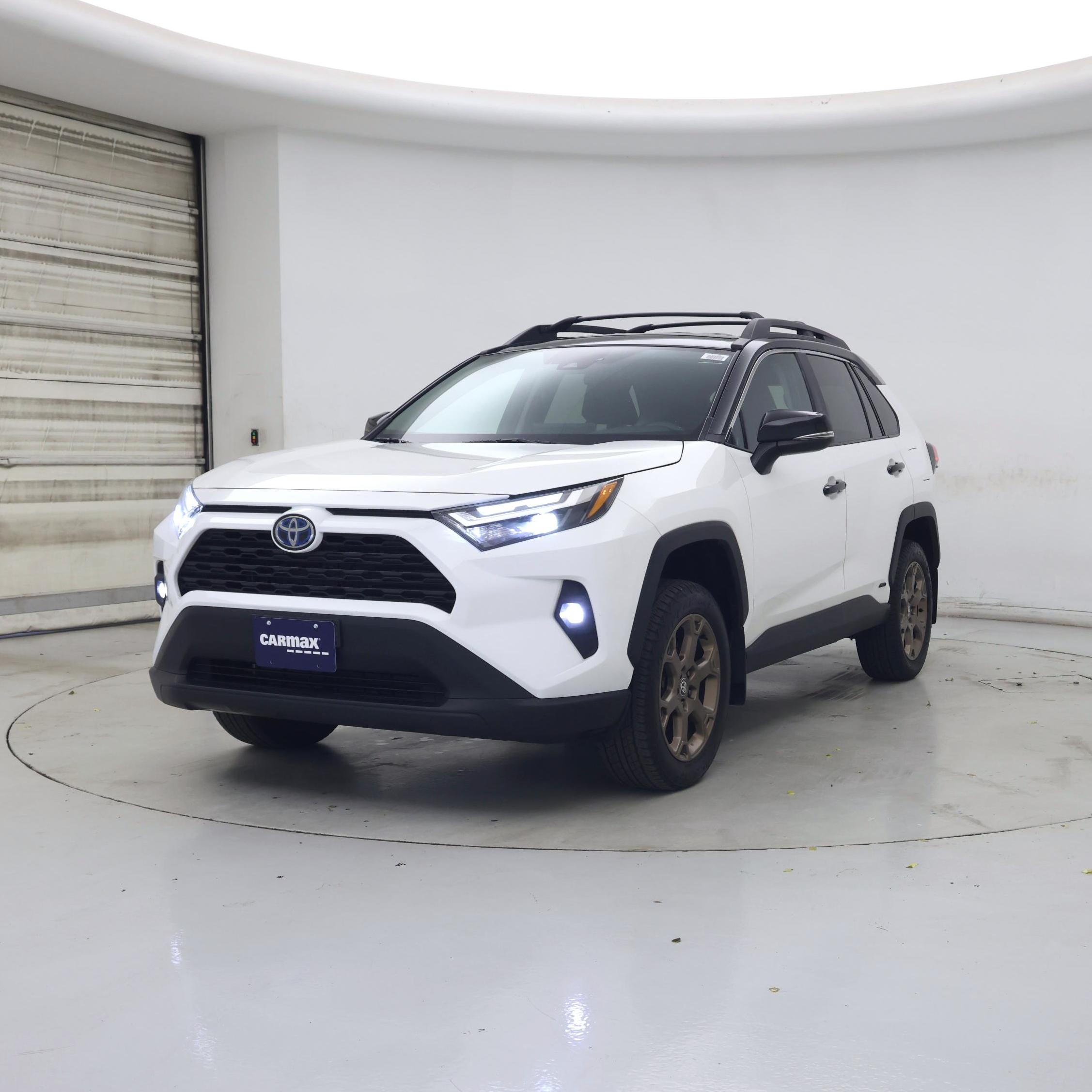 Thumbnail: 2024 Toyota RAV4 - 4