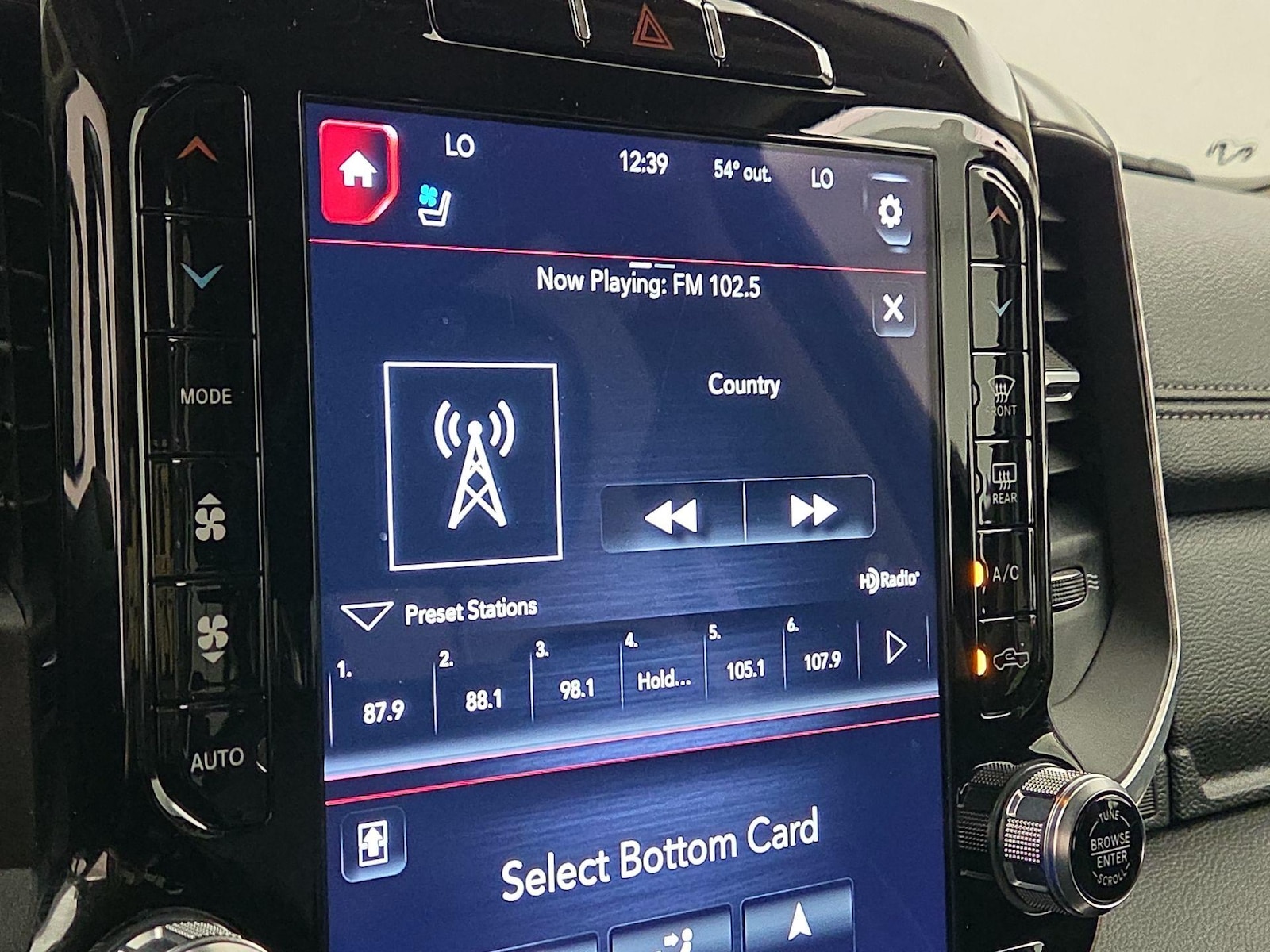 2020 RAM Ram 1500 Pickup Laramie - Photo 17