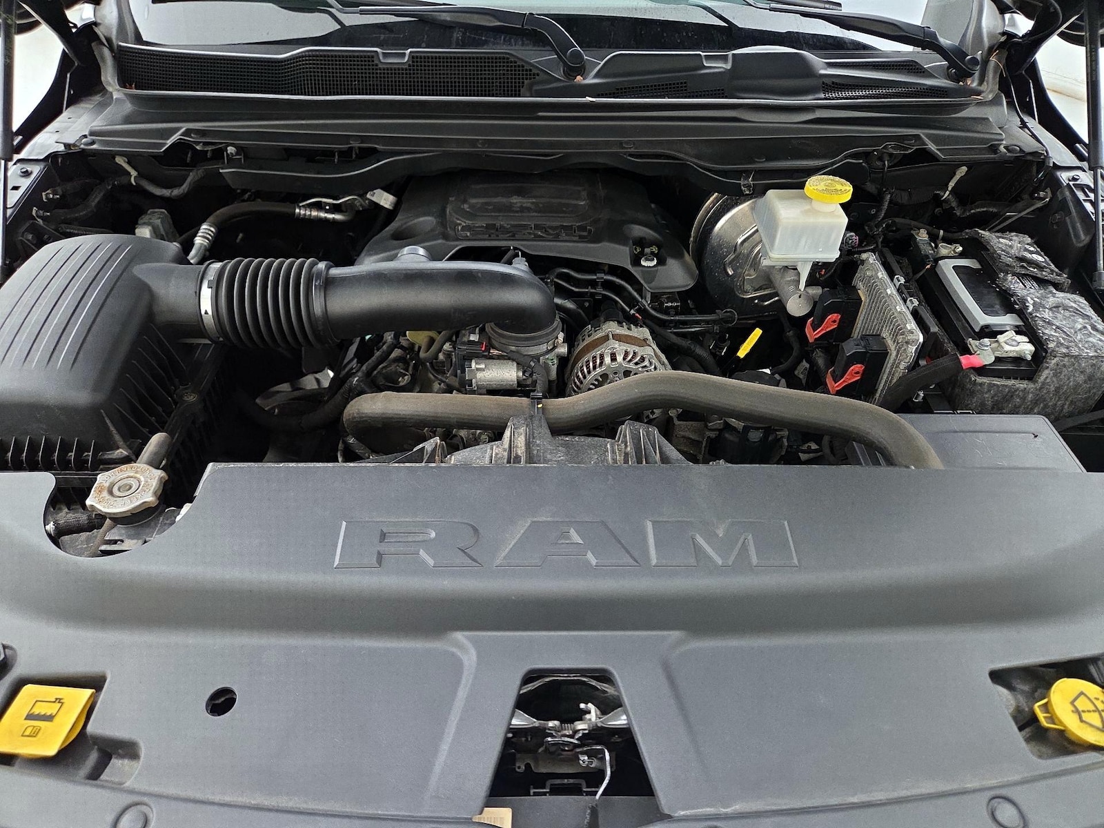 2020 RAM Ram 1500 Pickup Laramie - Photo 23