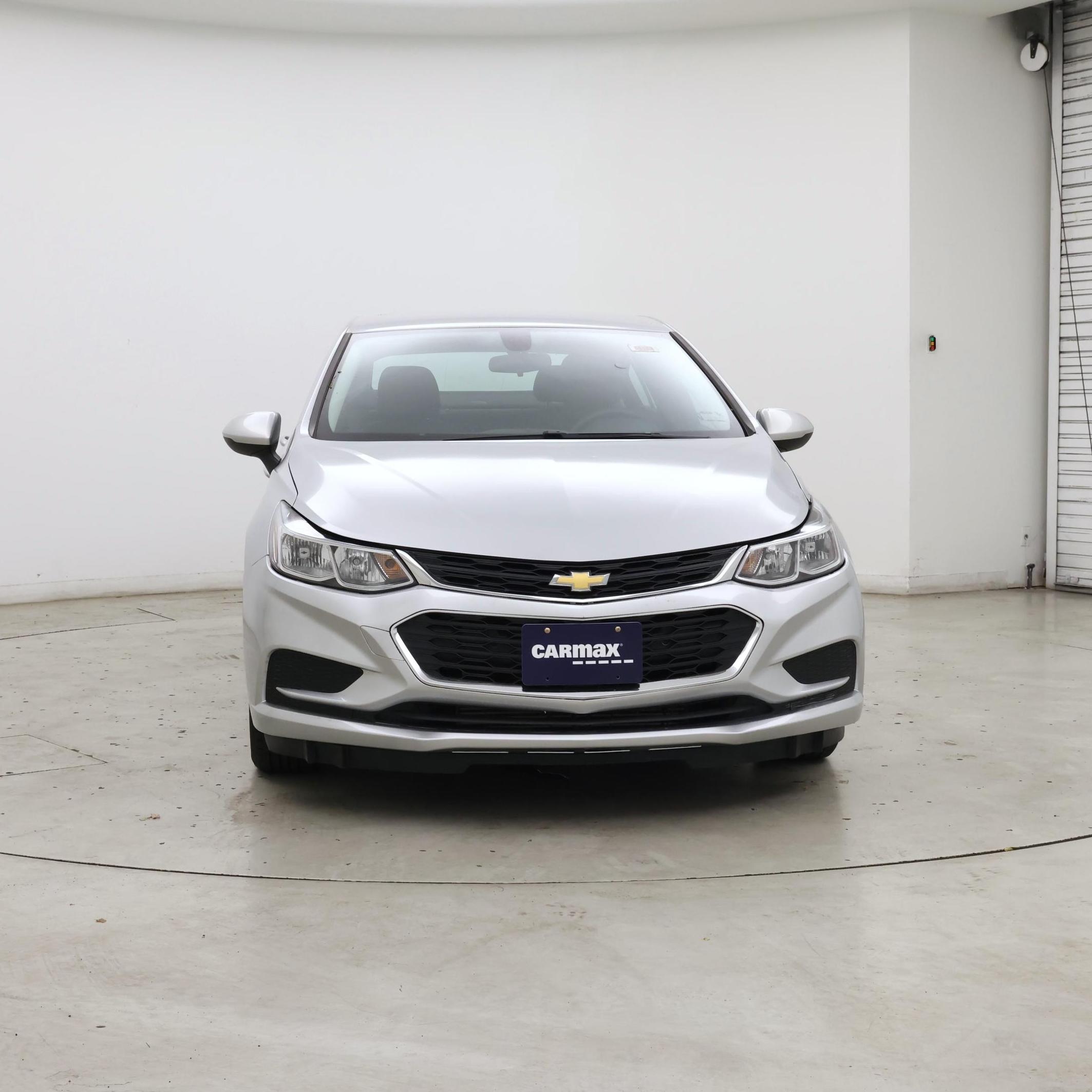 Thumbnail: 2017 Chevrolet Cruze - 5