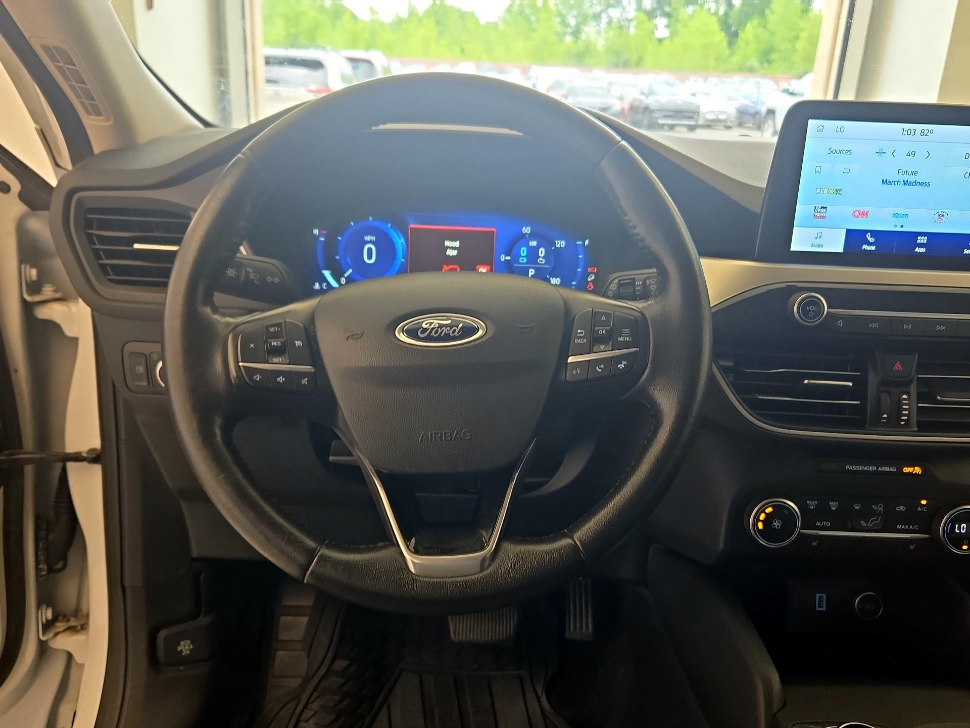 Thumbnail: 2020 Ford Escape - 10