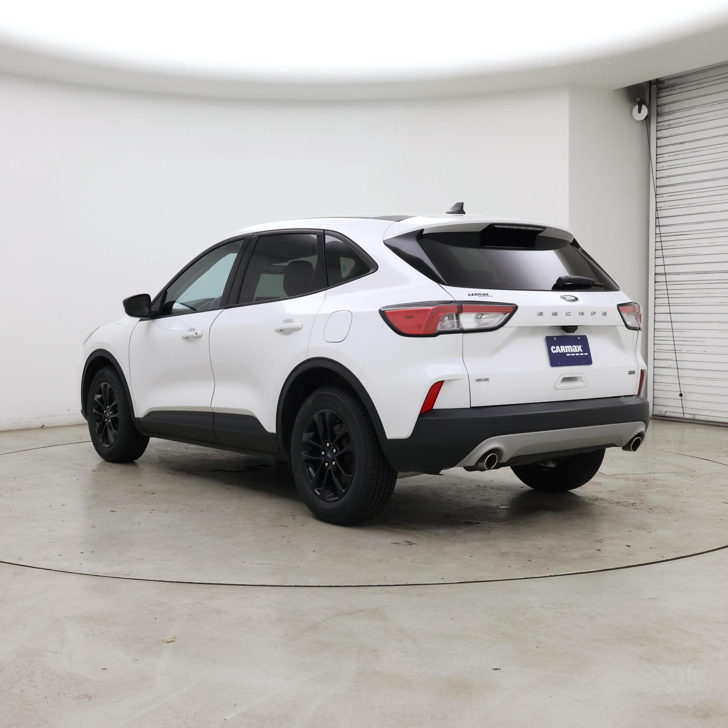 Thumbnail: 2020 Ford Escape - 2