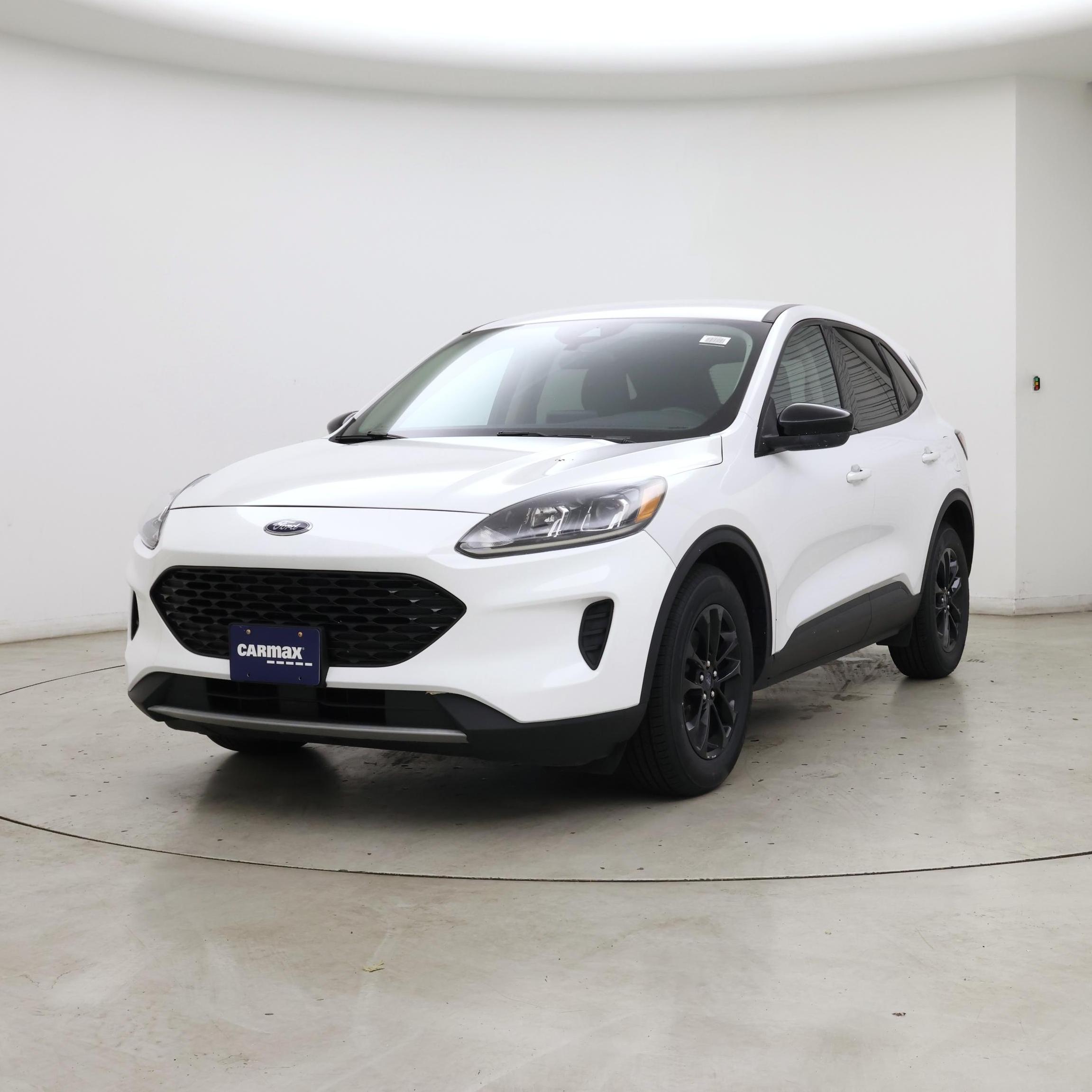 Thumbnail: 2020 Ford Escape - 4