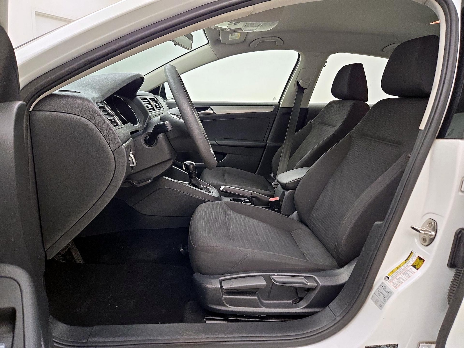 2016 Volkswagen Jetta SE - Photo 12