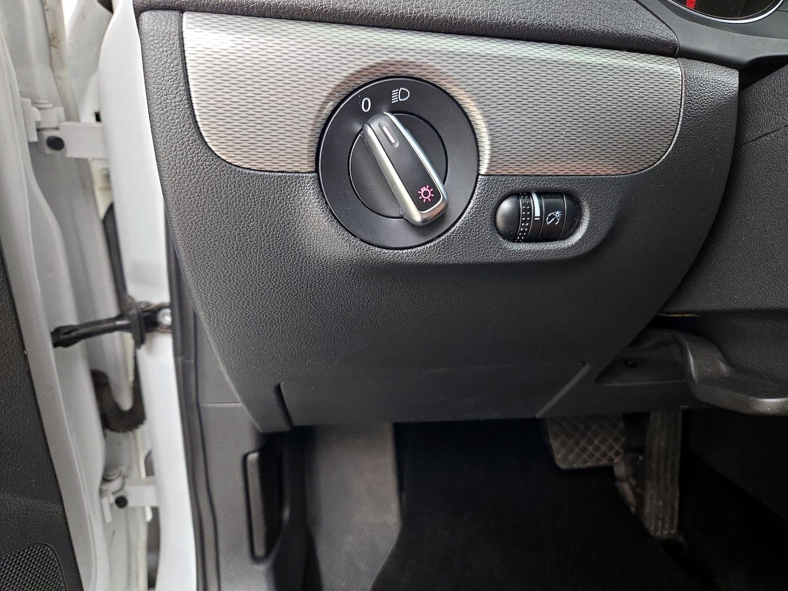 2016 Volkswagen Jetta SE - Photo 14