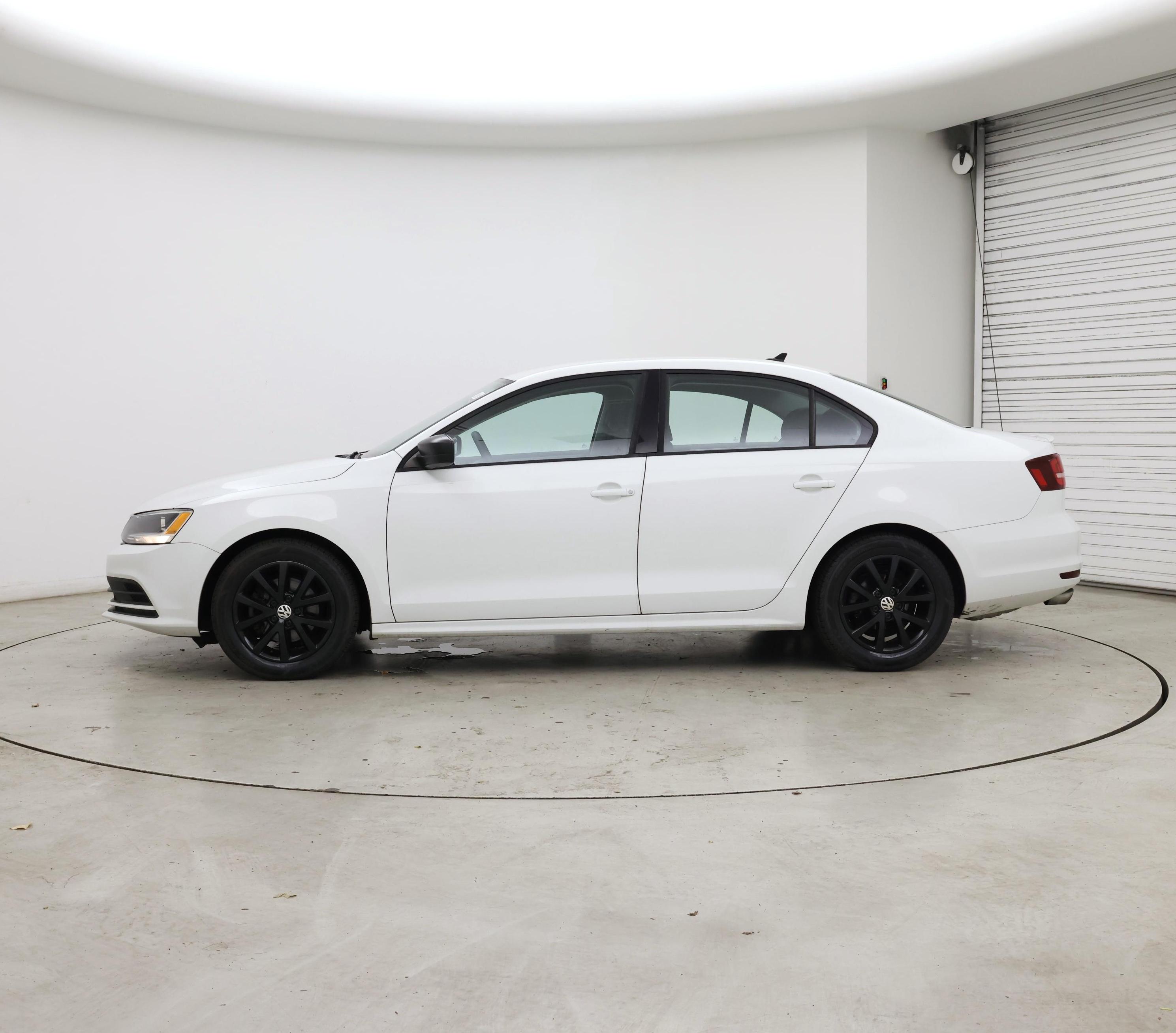 Thumbnail: 2016 Volkswagen Jetta - 3