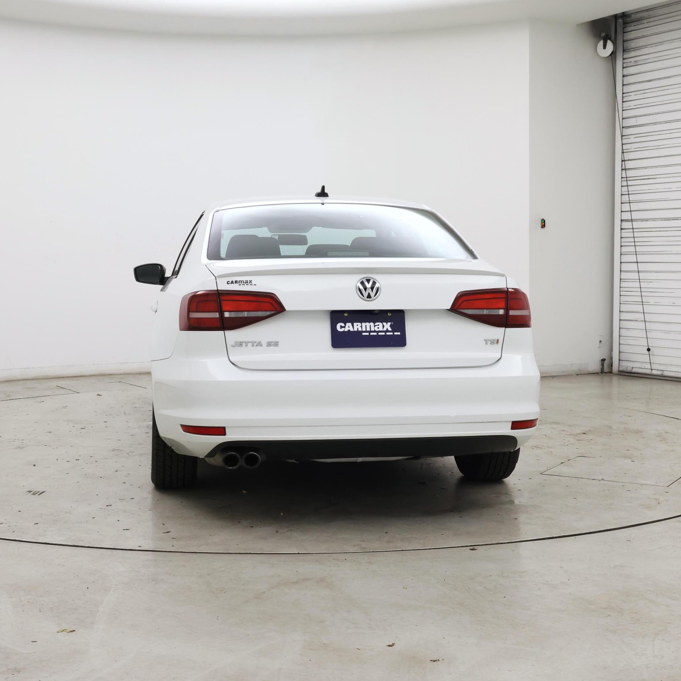 Thumbnail: 2016 Volkswagen Jetta - 6