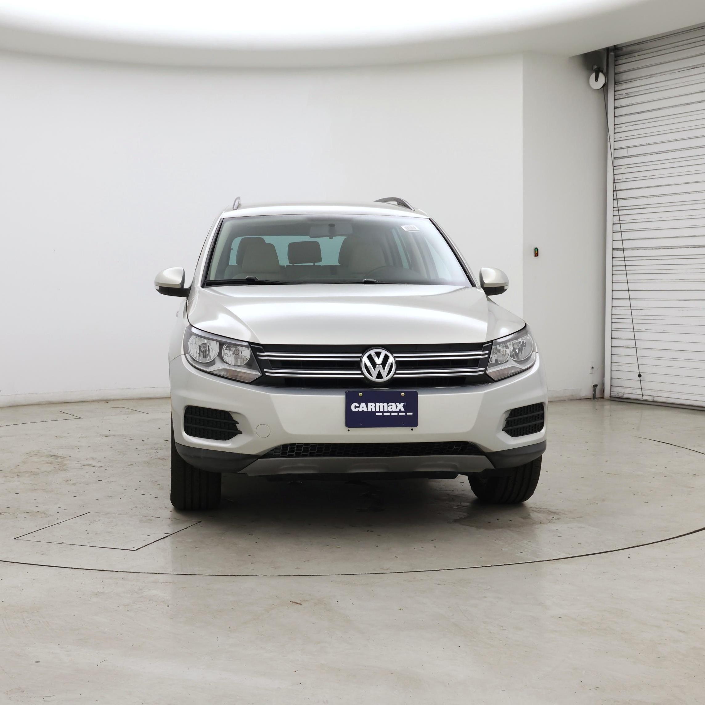 Thumbnail: 2015 Volkswagen Tiguan - 5