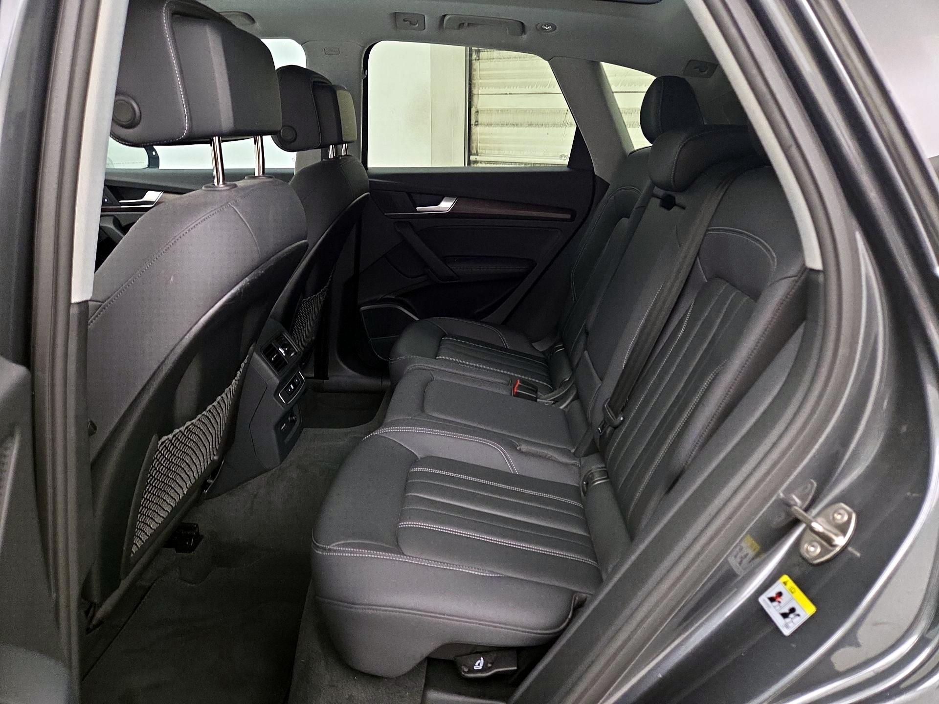 Thumbnail: 2023 Audi Q5 - 20
