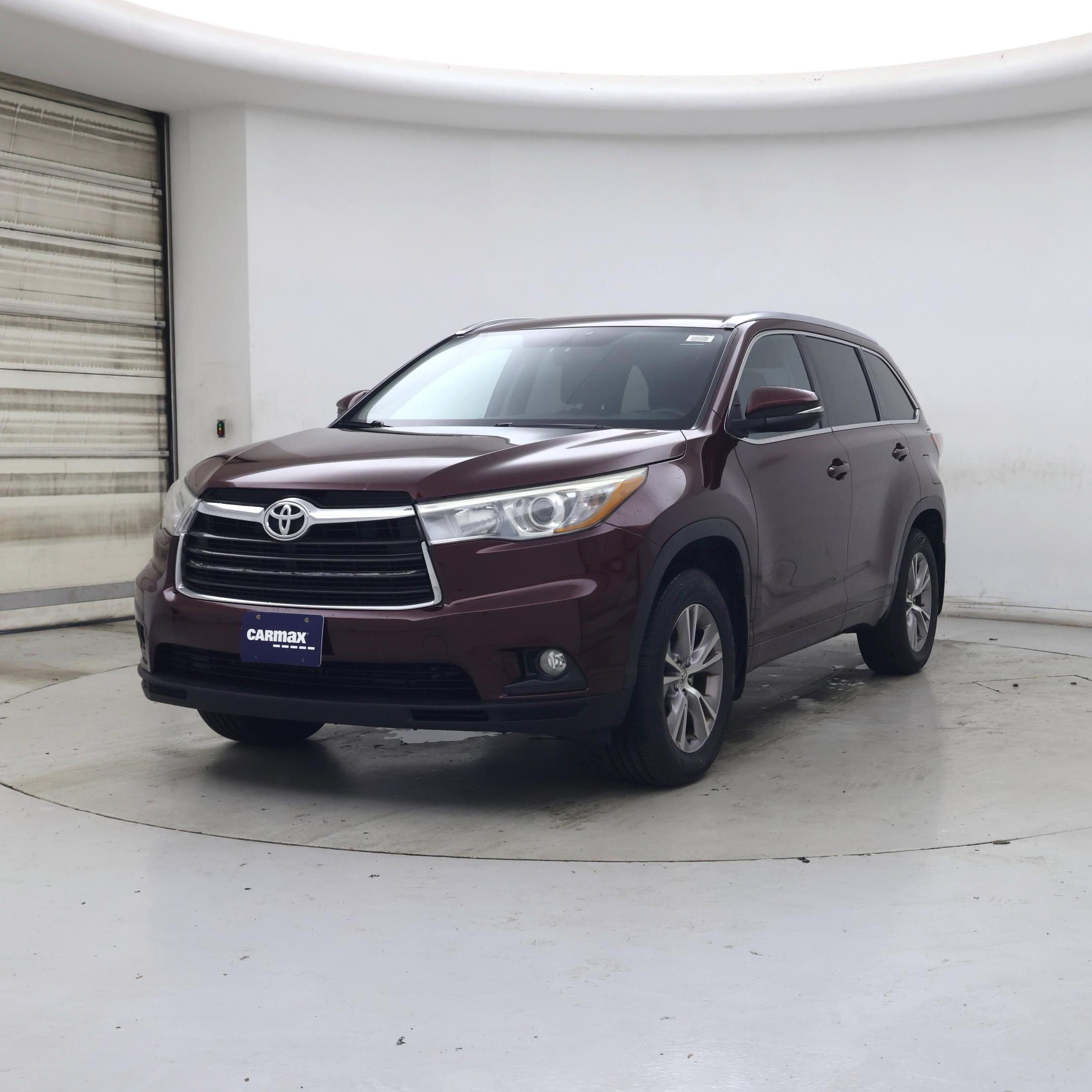 Thumbnail: 2015 Toyota Highlander - 4