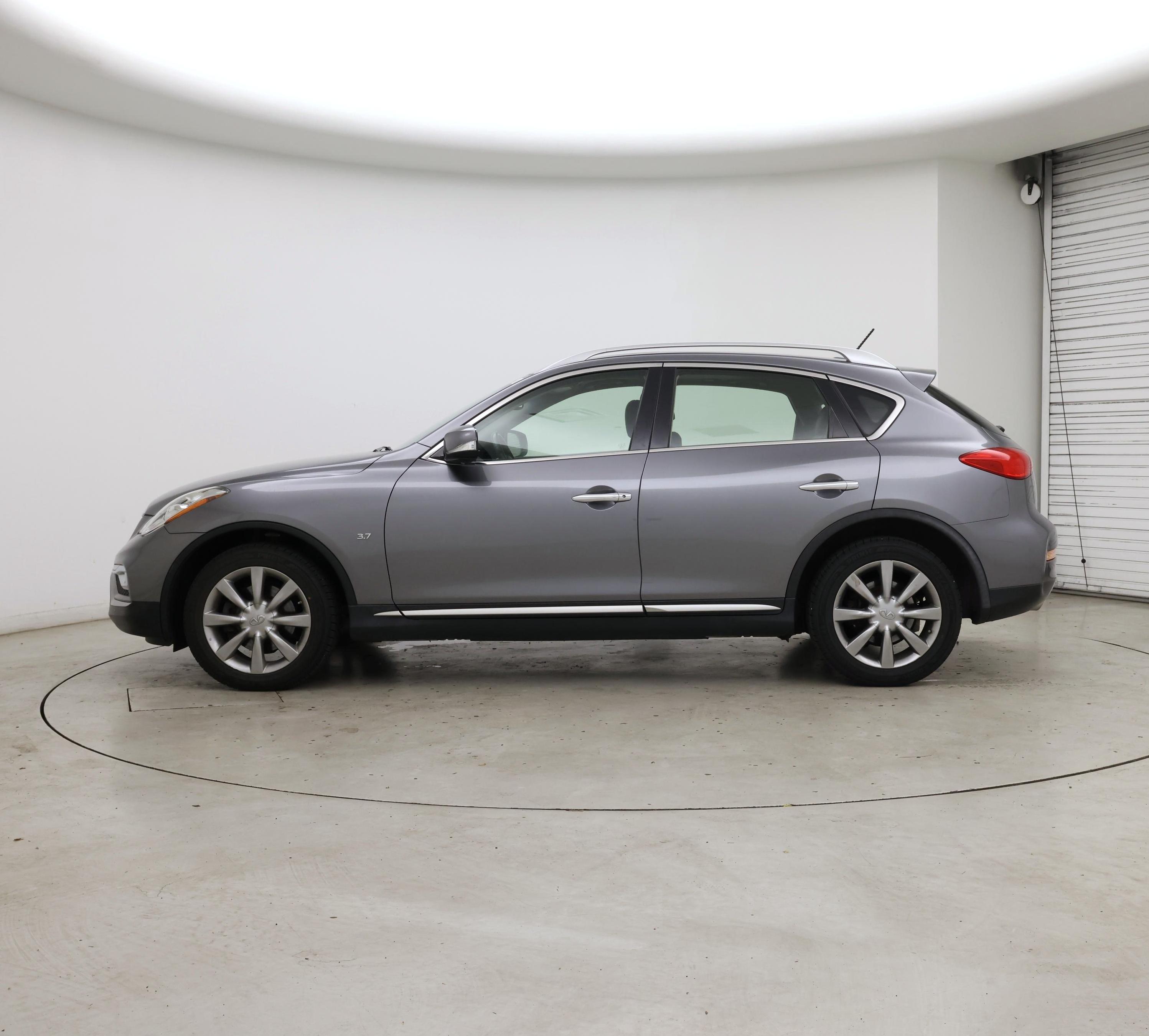 Thumbnail: 2017 INFINITI QX50 - 3