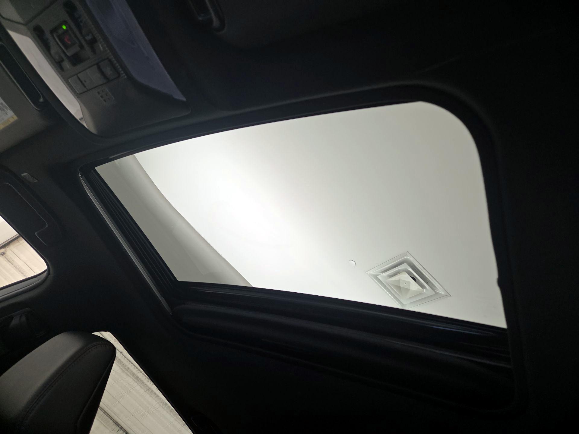 Thumbnail: 2023 Toyota RAV4 - 19